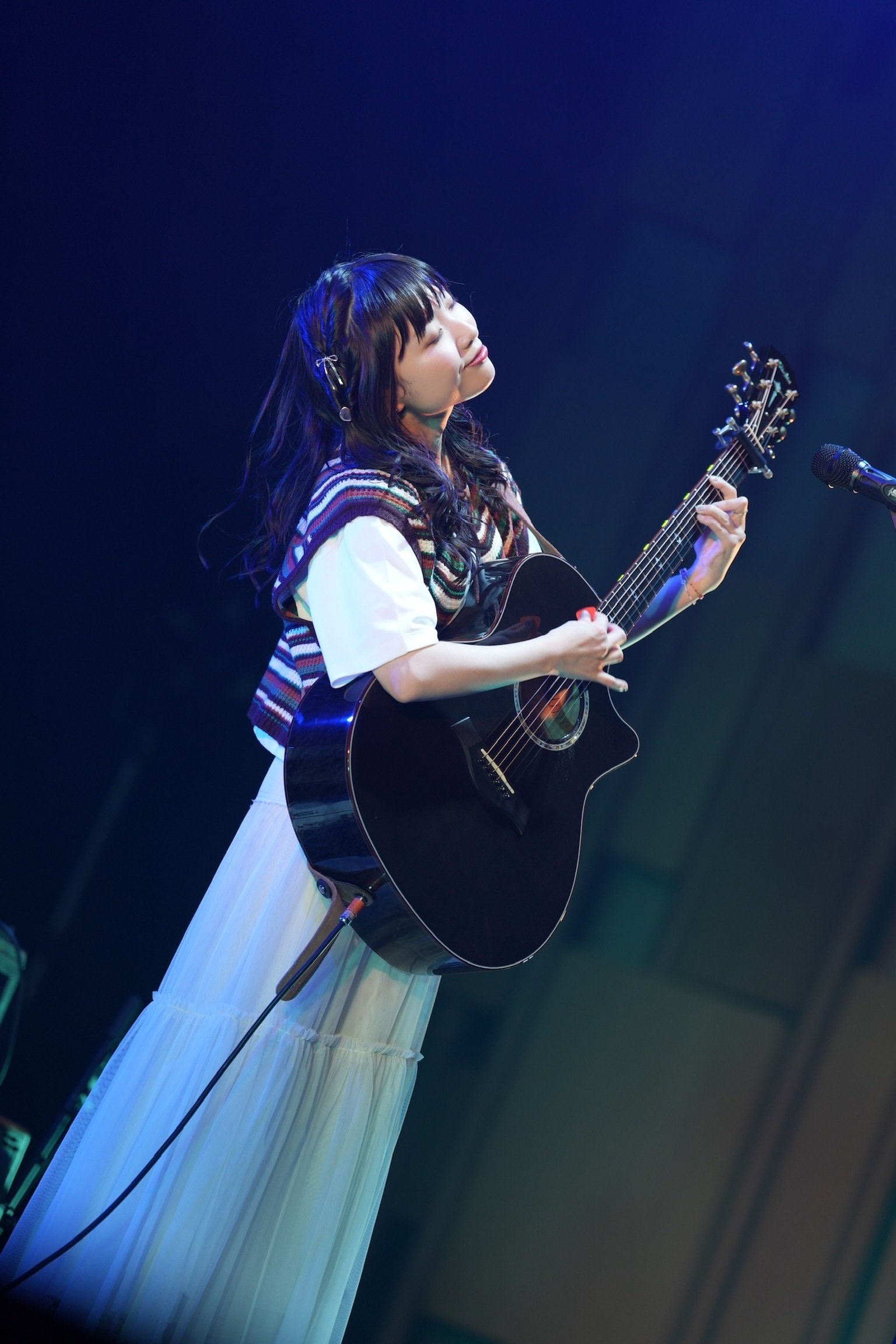 有安杏果チューニングイヤホン（レッド） ももいろクローバーZ、杏果の