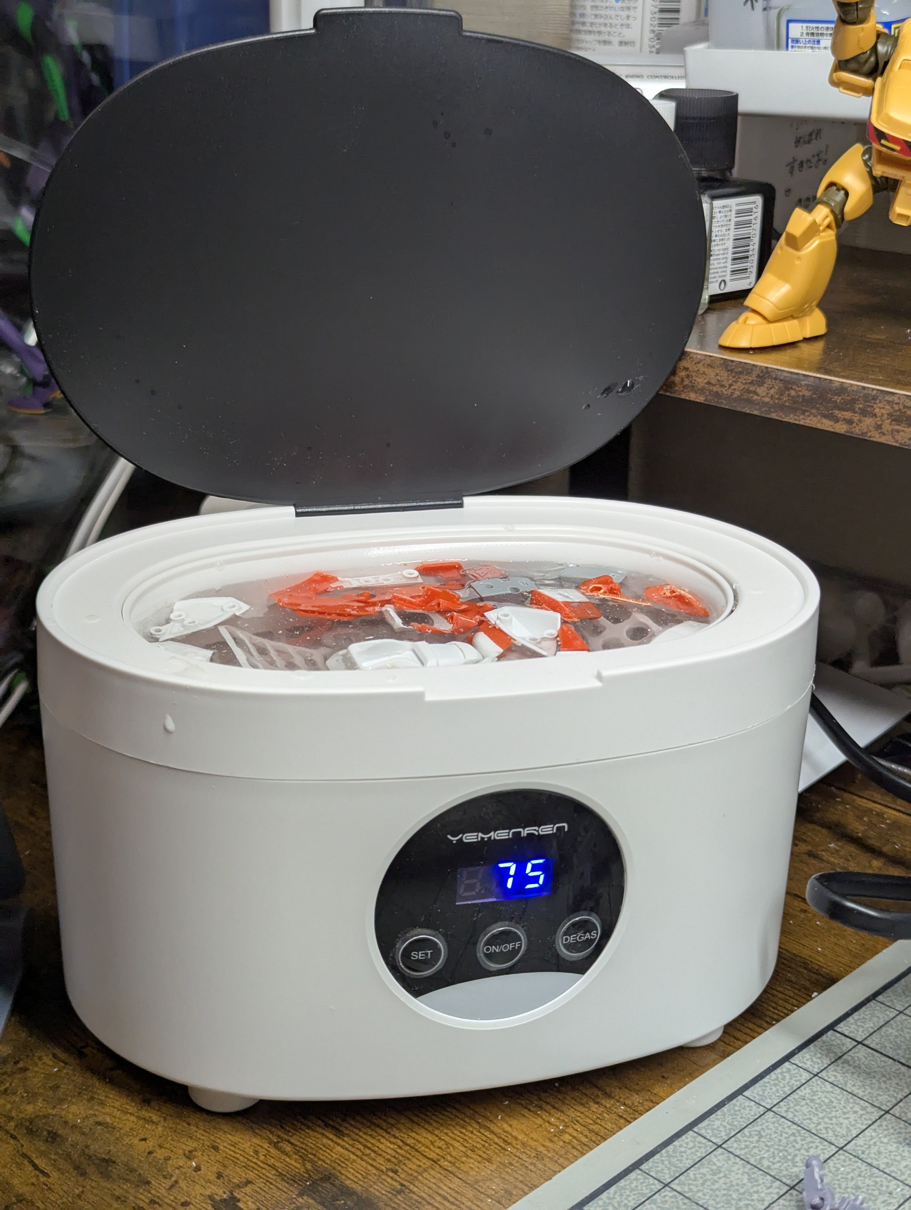プラモデル　製作　工具　塗料　超音波洗浄機　食器乾燥機　ガンプラ　まとめ売り ガンプラ 超音波洗浄機は何のため？塗装前の洗浄のやり方を解説