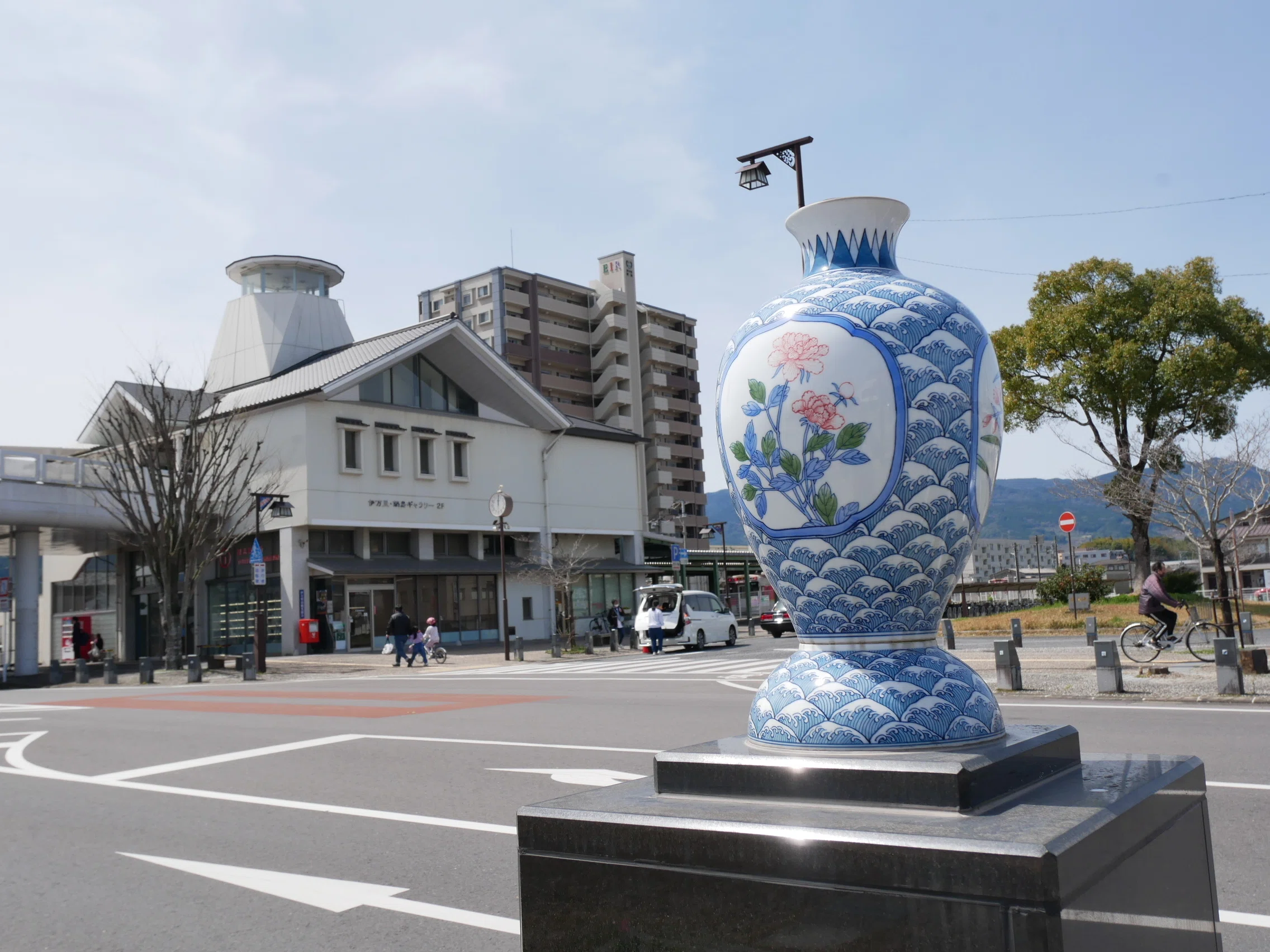 563 桜満開の陶磁器の里・伊万里市大川内山を散歩する｜揺蕩う旅人