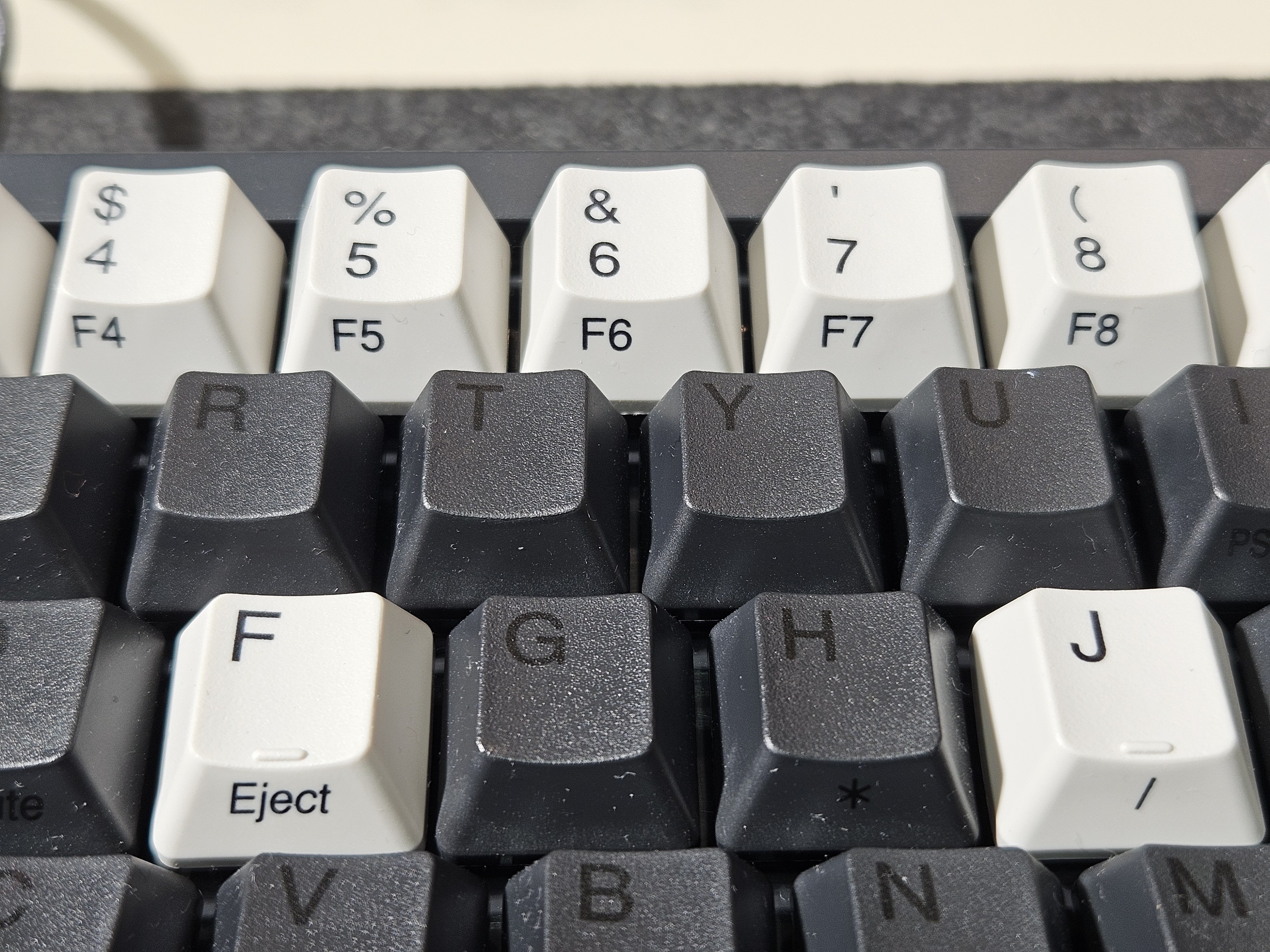☕️|HHKB やっぱこうなるよね! キートップカスタマイズ ☕️|HHKB やっぱこうなるよね! キートップカスタマイズ