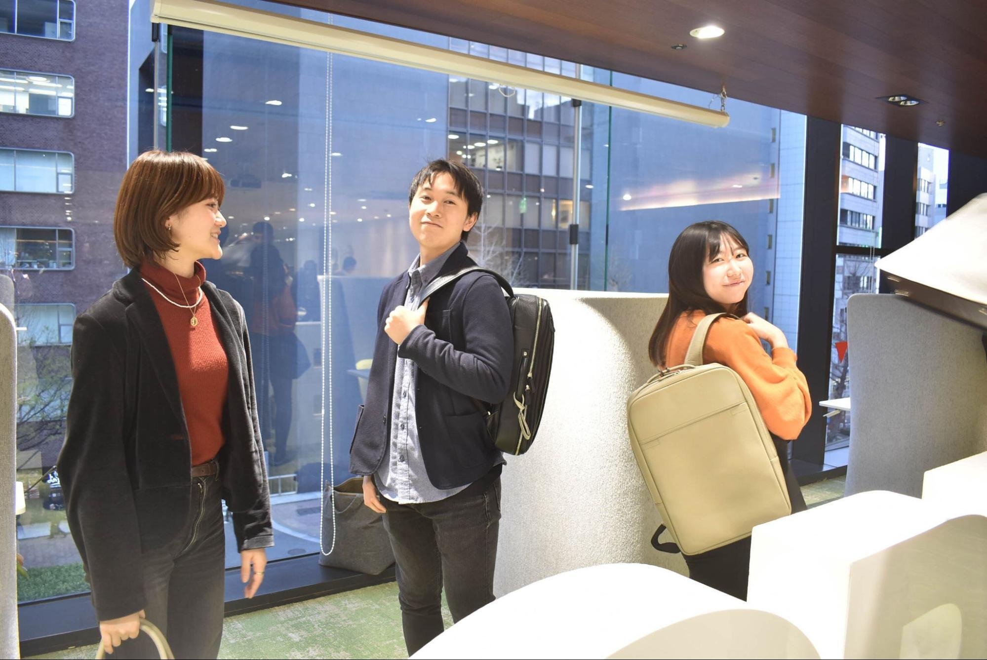 ボーダレスに仲間入りした新入社員へ。“First Bag”に込めたはじまりの