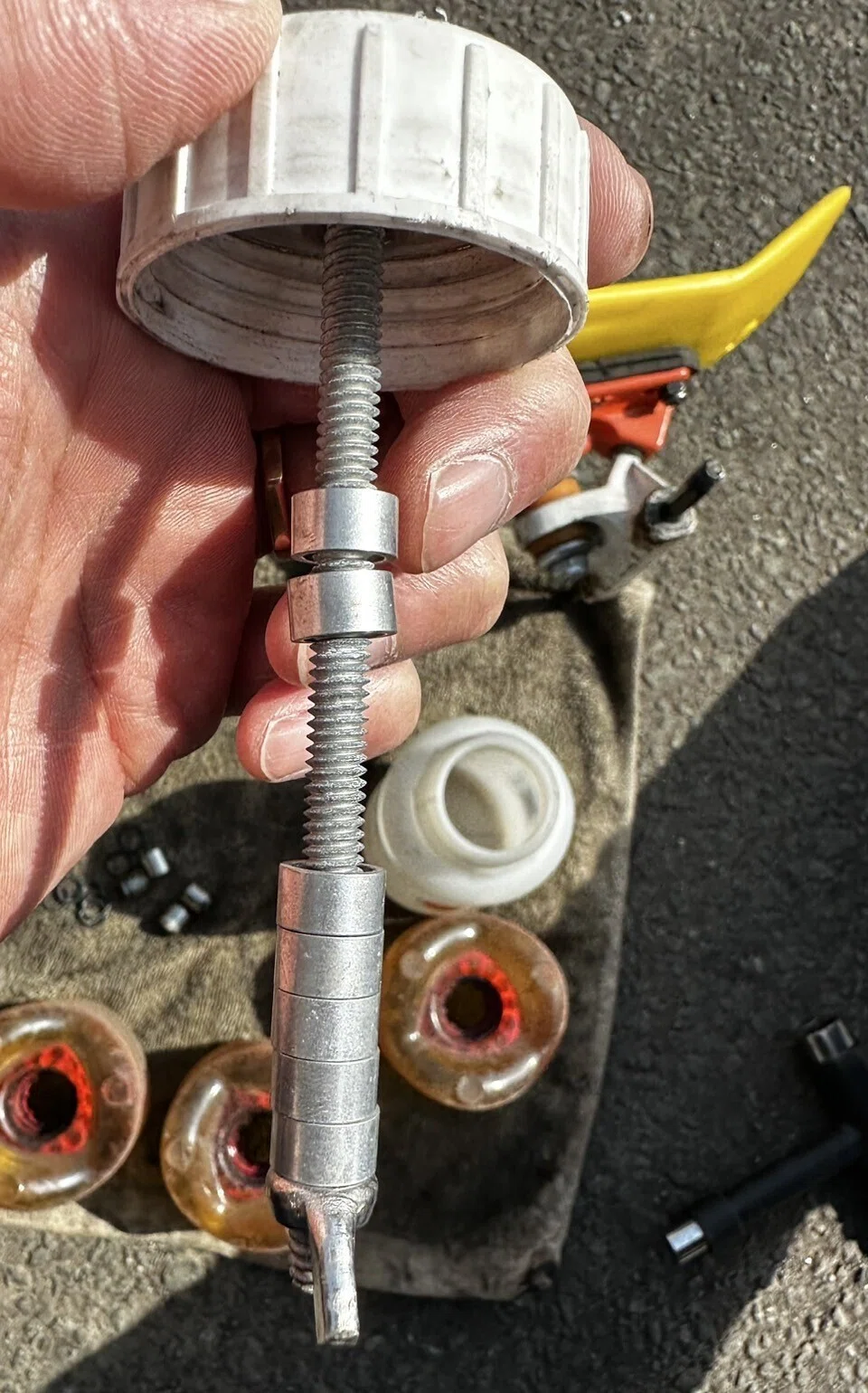 BONESクリーニングボトル　T型レンチ　SHARK WHEEL　シャークウィール　ベアリング　クリーニング　Penny　ペニー　スケボー　Bronson RAW