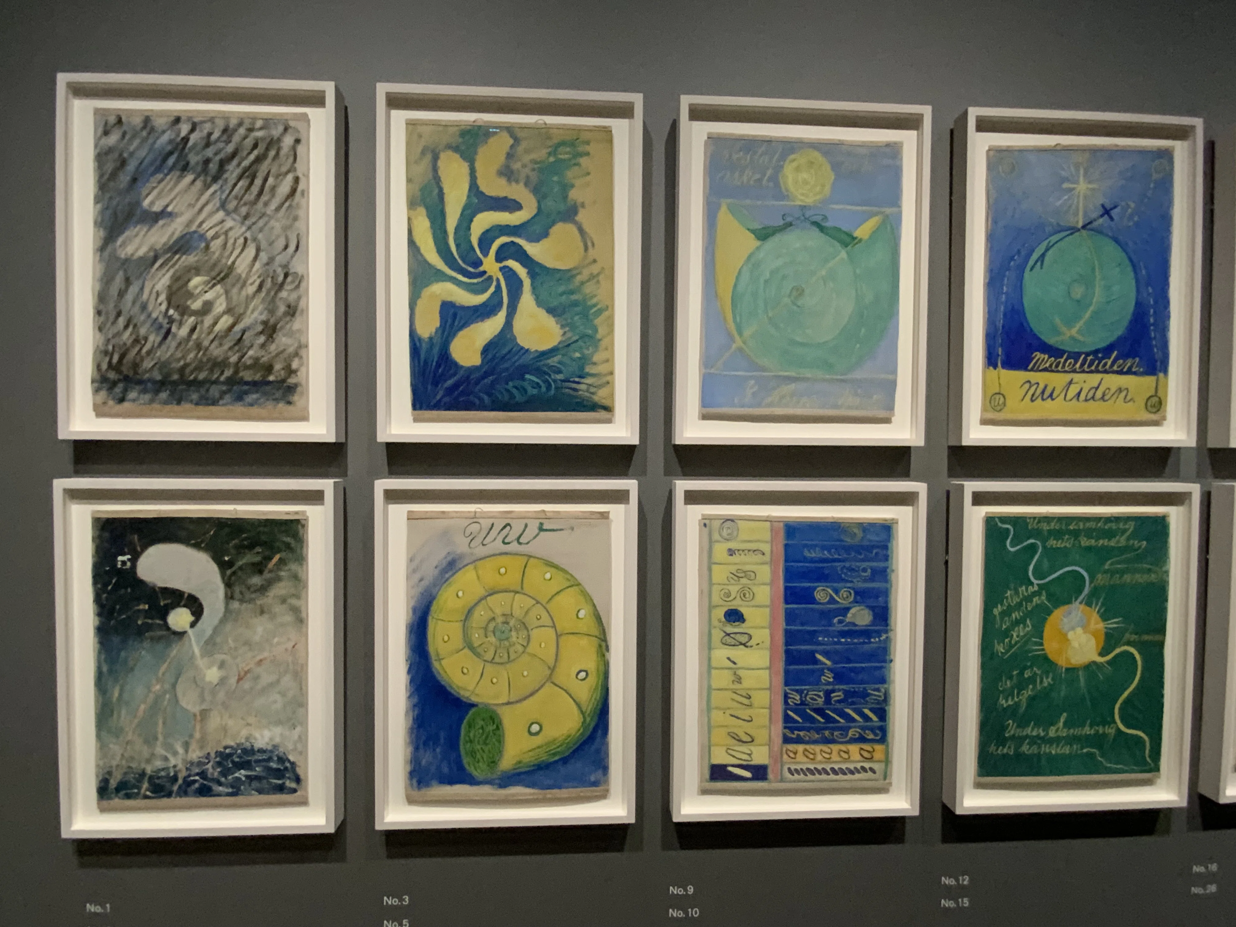 ヒルマ・アフ・クリントは見えない世界・霊性を描いているのか〜アート