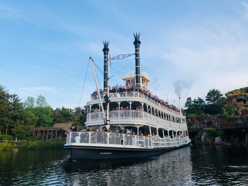 ディズニーと蒸気船 ミシシッピ川の女王と水上の夢｜オキュートキュート