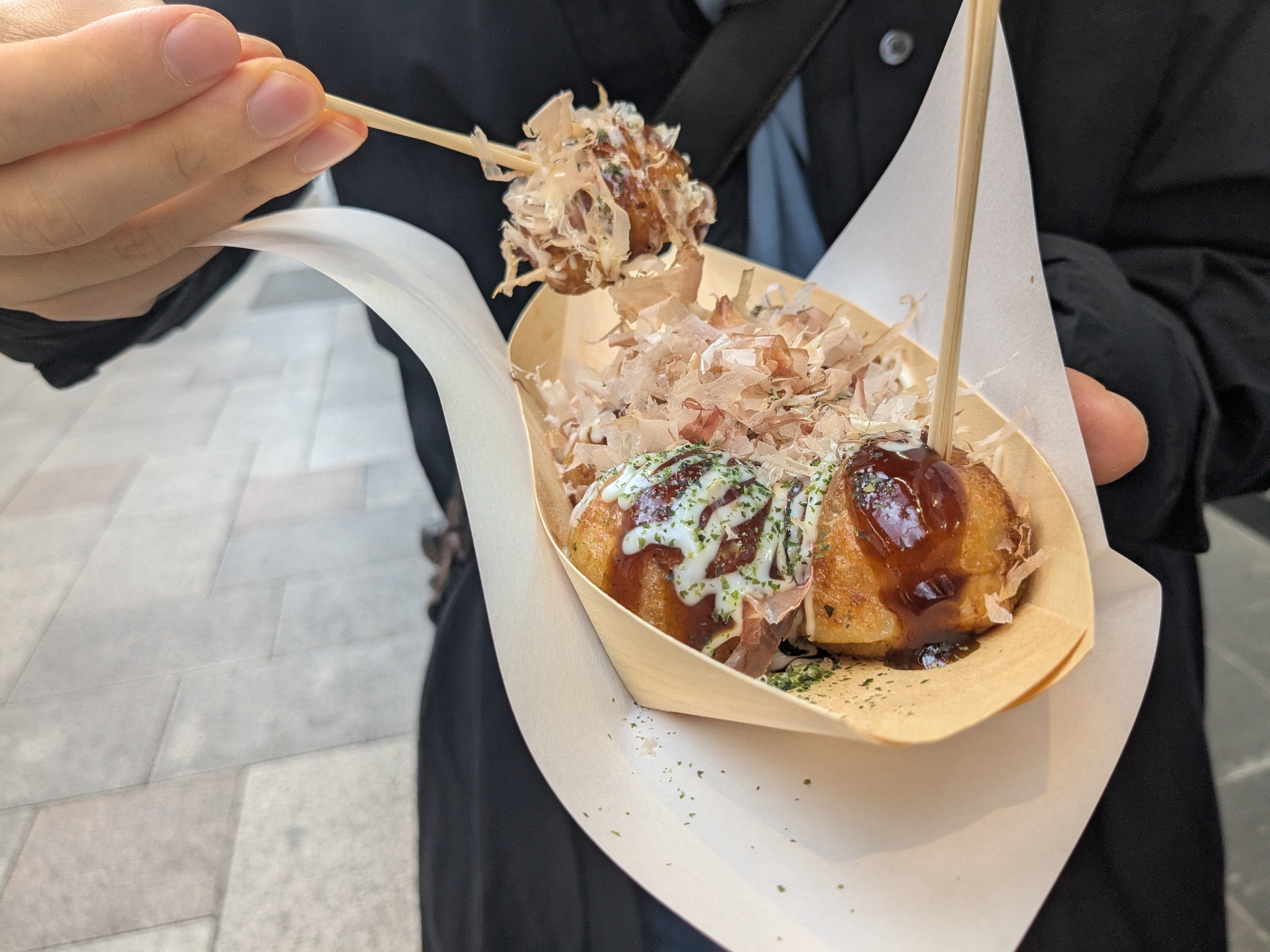 大阪でたこ焼きめっちゃ食べた｜マキネン