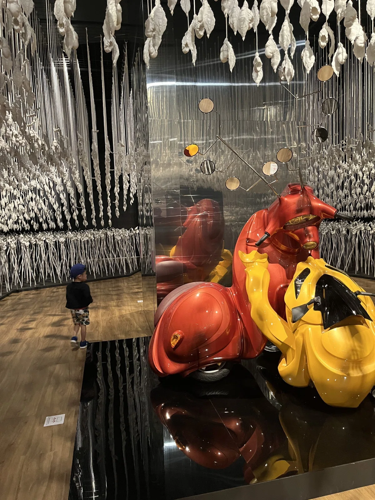 Jakarta Art] : Patricia Piccinini: CARE｜mzk : ジャカルタのアート 