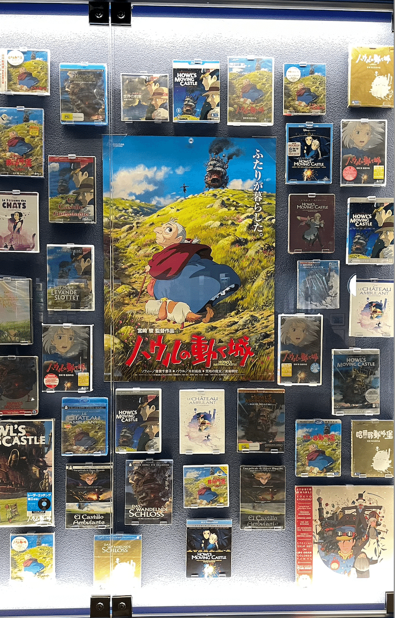 比較考察】世界が描いた『ハウルの動く城』──国別ポスターに