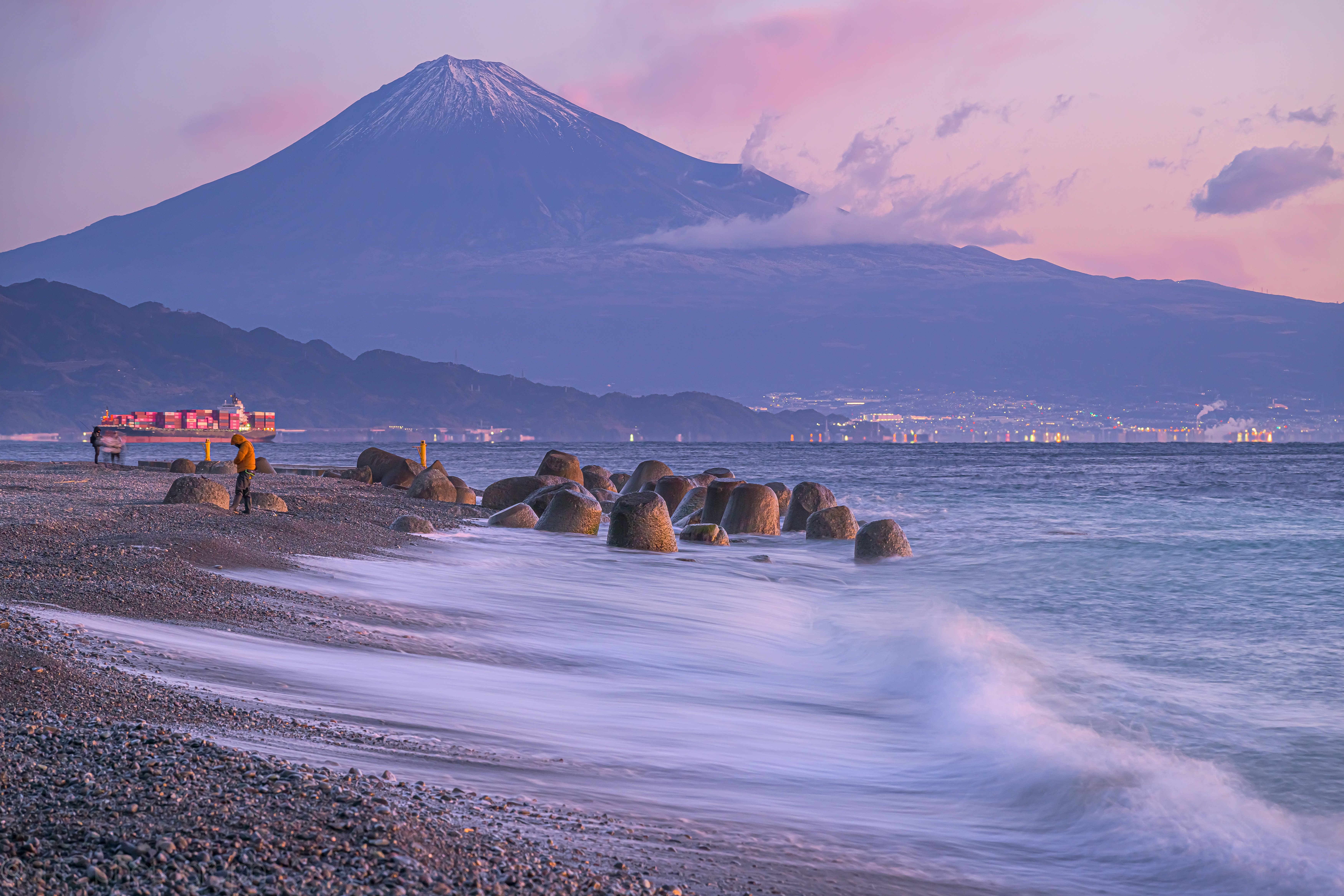 ニコン NIKKOR Z 24-120mm f/4 Sで描く旅と日々 | ShaSha