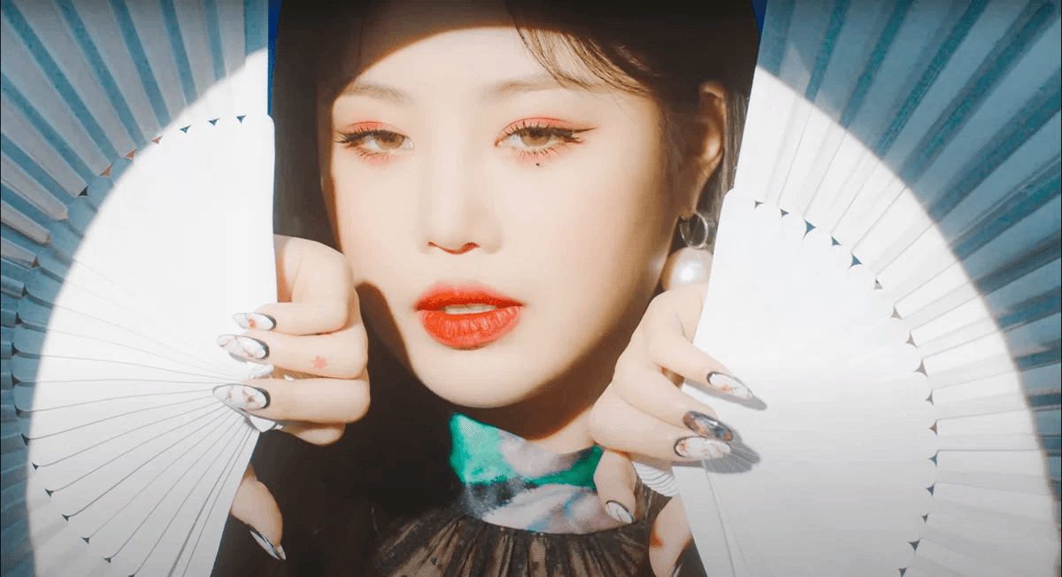 GIDLE SOOJIN スジン I BURN 火花 hwaa トレカ GIDLE SOOJIN スジン I BURN 火花 hwaa トレカ G)-Idle Gidle