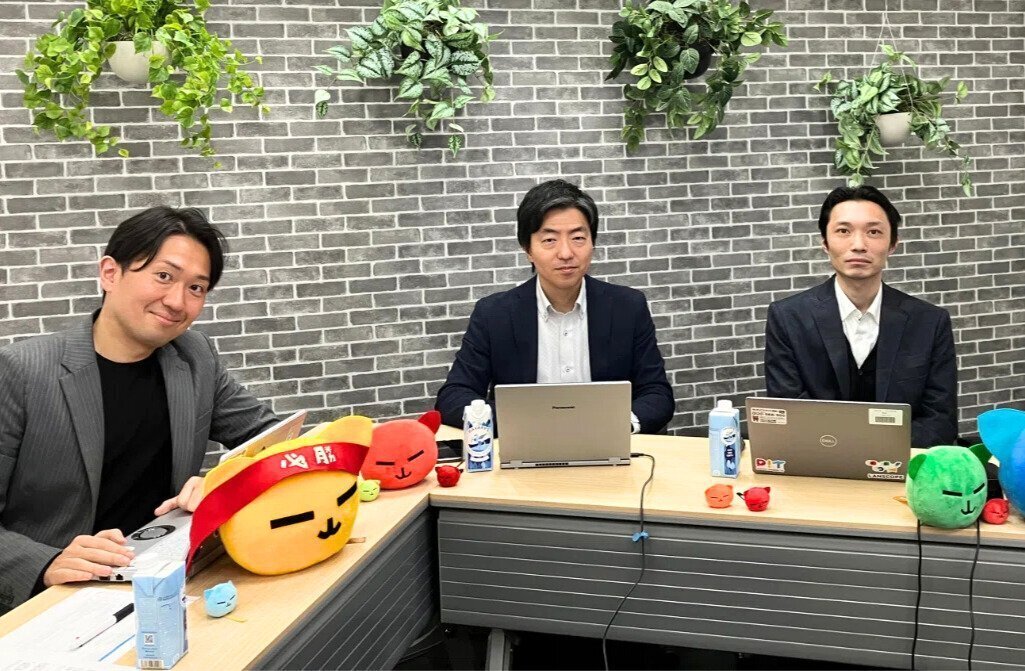 情報セキュリティ10大脅威 2025」を読み解く|エムオーテックス 情報セキュリティ10大脅威 2025」を読み解く|エムオーテックス