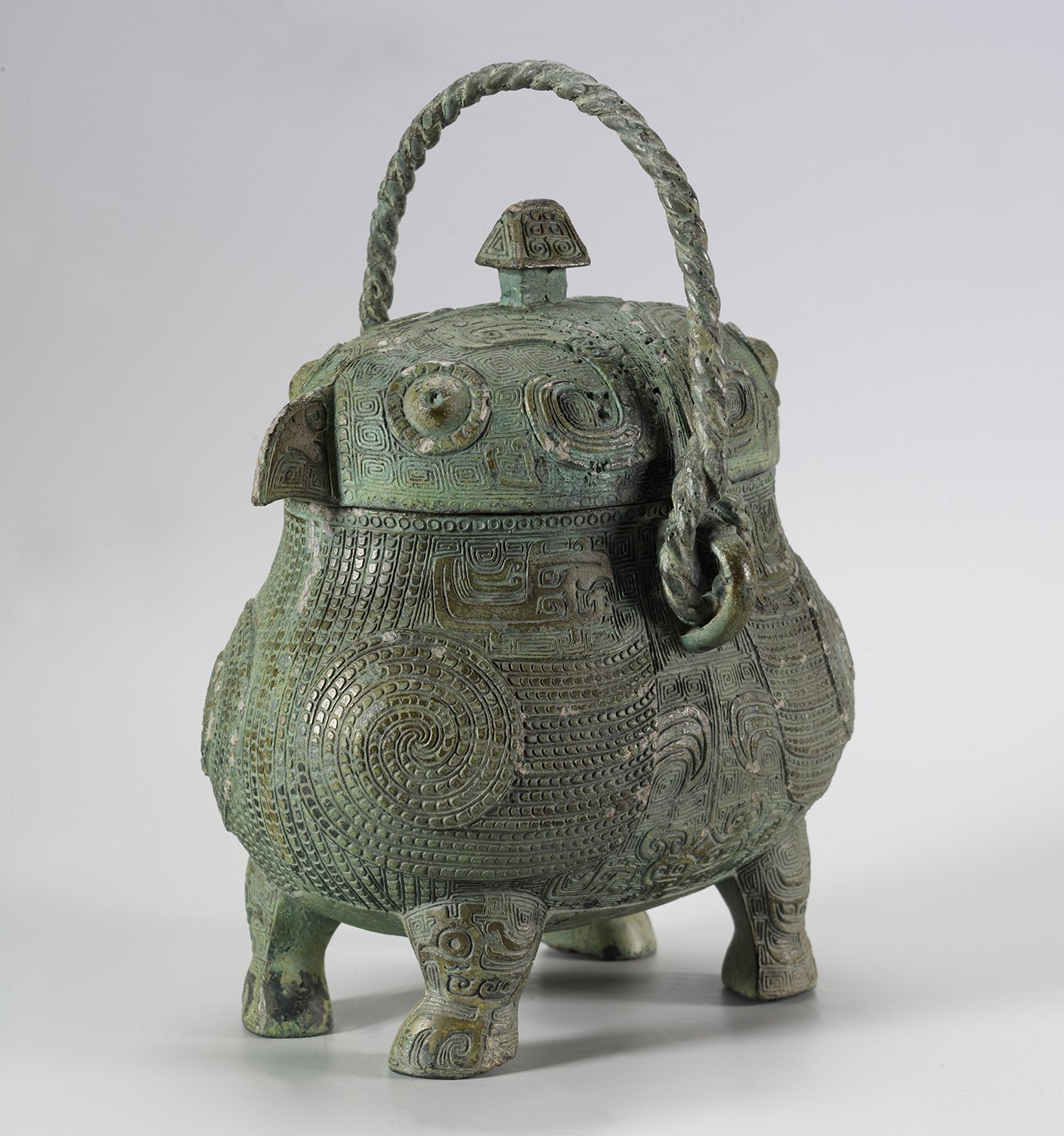緑色の編み物 中国の鸮卣　小物入れ ころんとした姿が愛らしい。空間の香りづけも楽しめる「戈卣