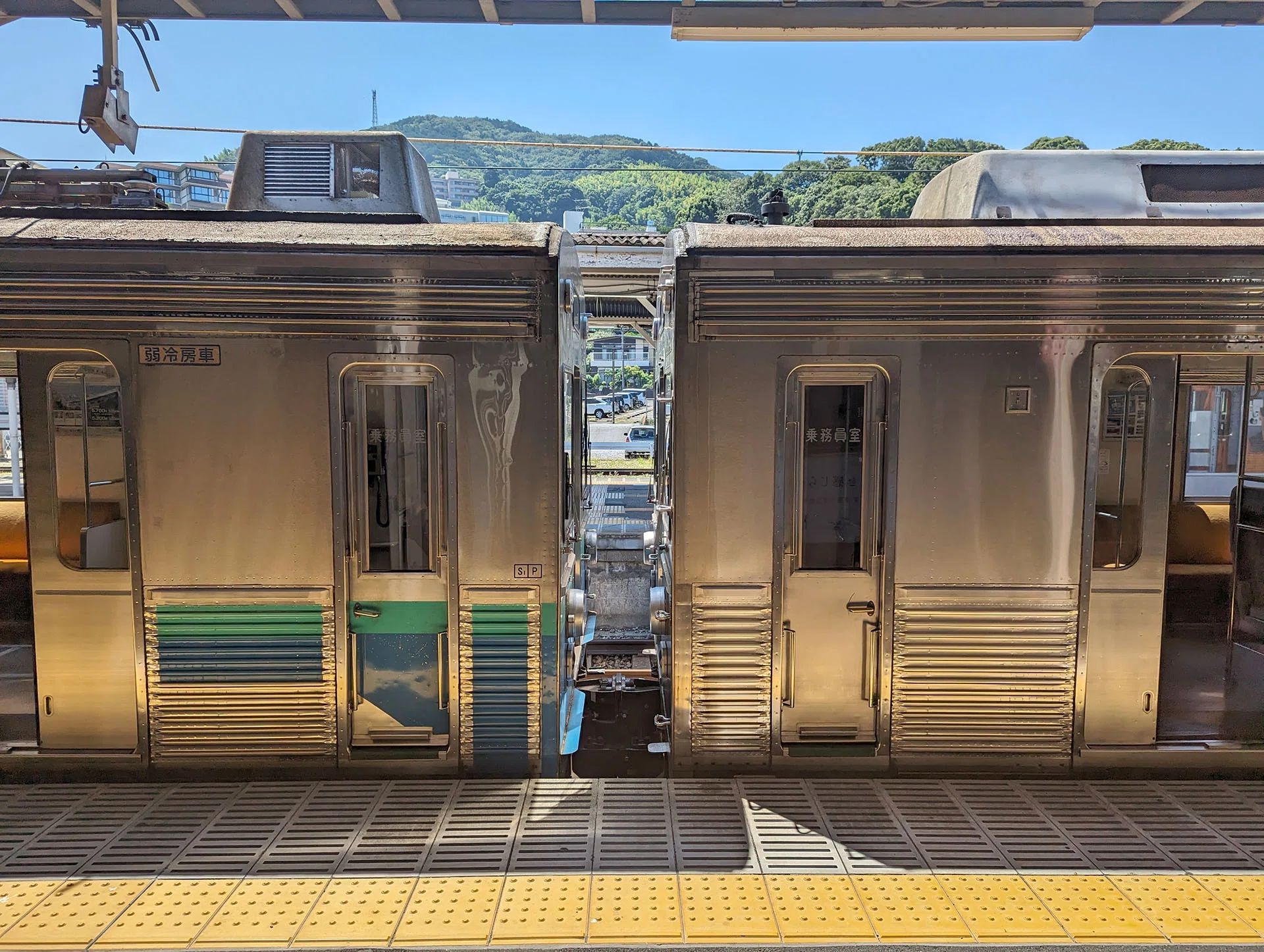 ほぼ全ての普通列車が他社車両で運転されるJR線をご存じですか?｜せう