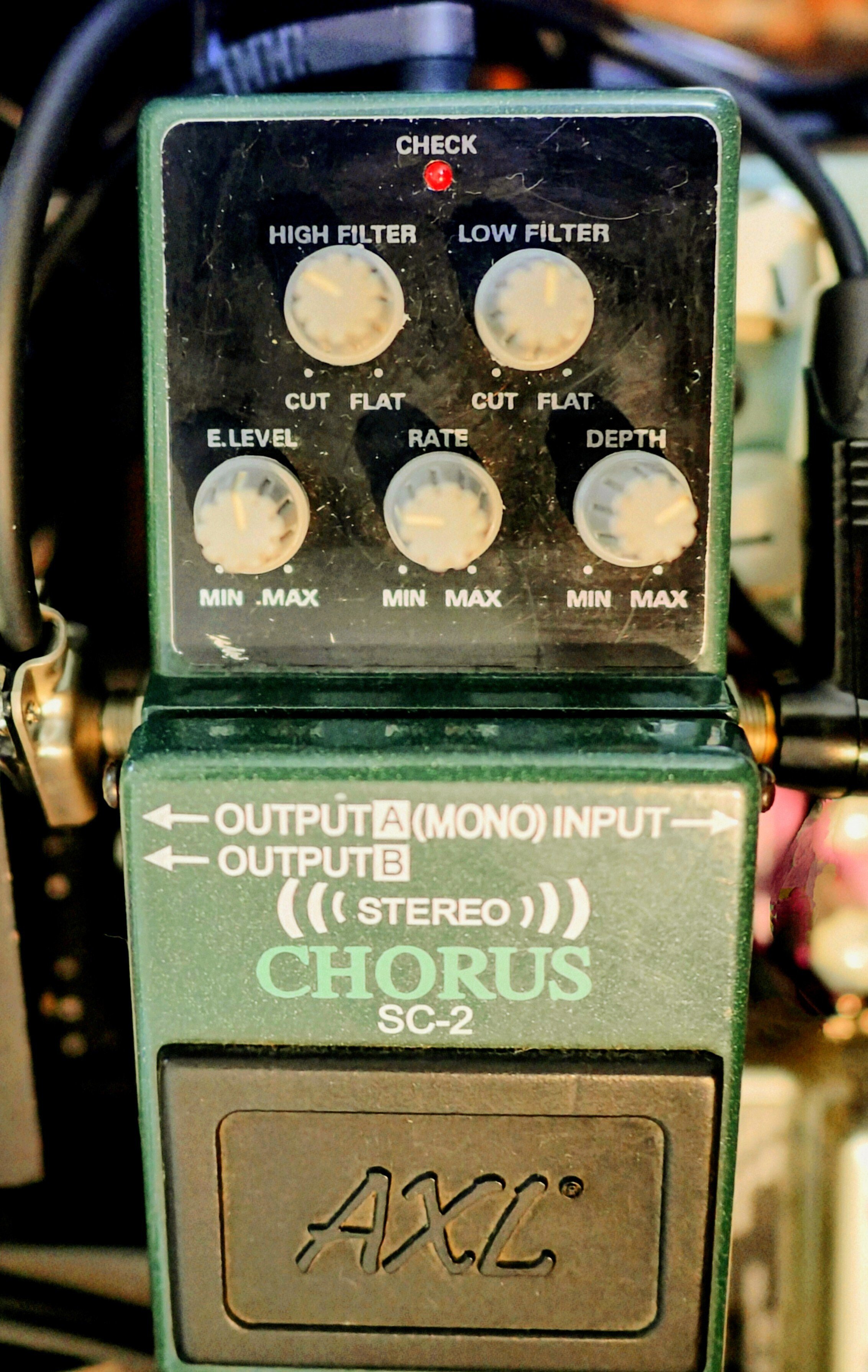 詳細不明　エフェクター　叫ぶ　底値 AXL SC-2 レビュー｜bossに似た見た目の謎のコーラス