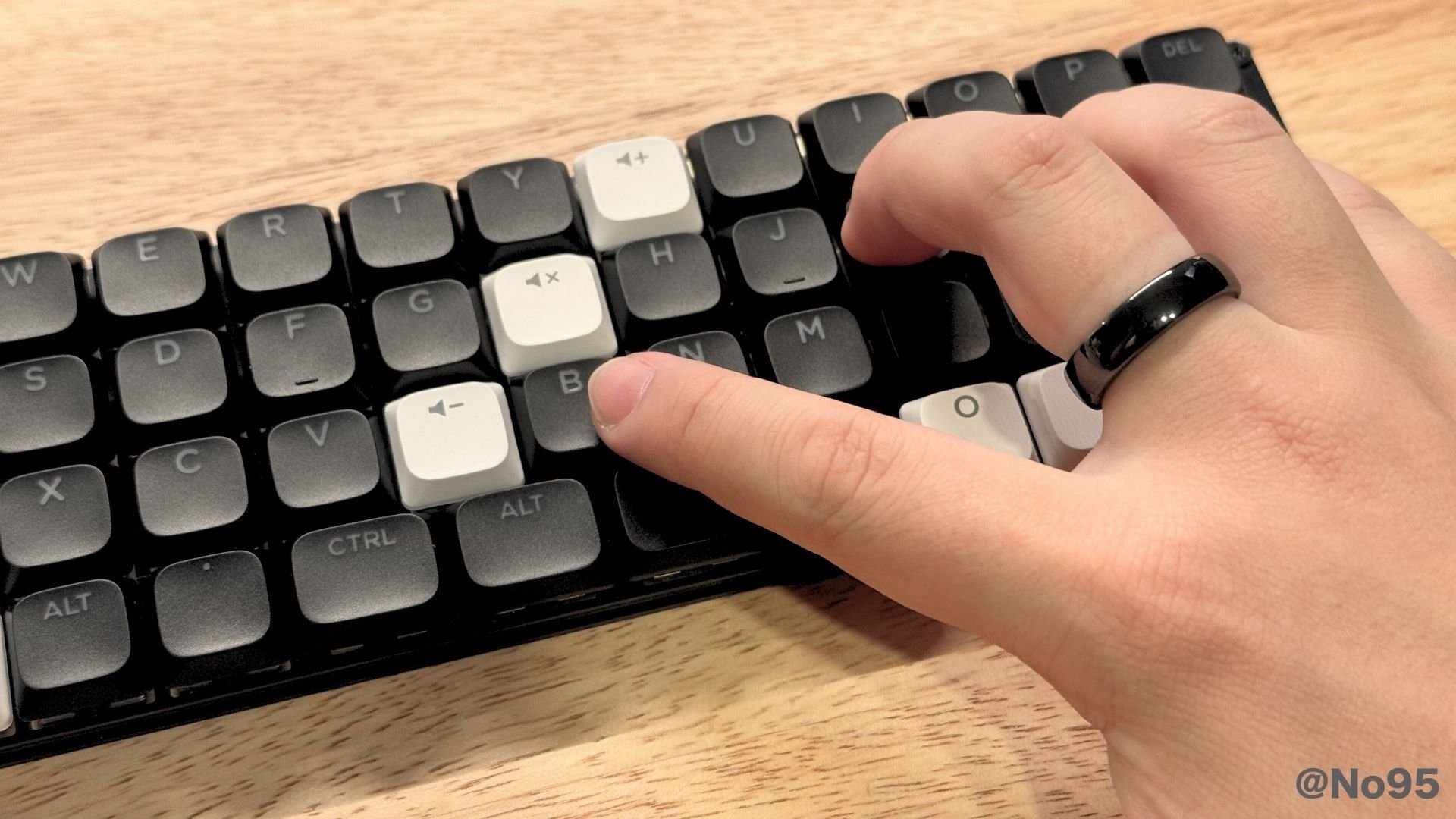 GoForty O51Goレビュー】一体型40%キーボードの最高傑作｜自キ初心者の