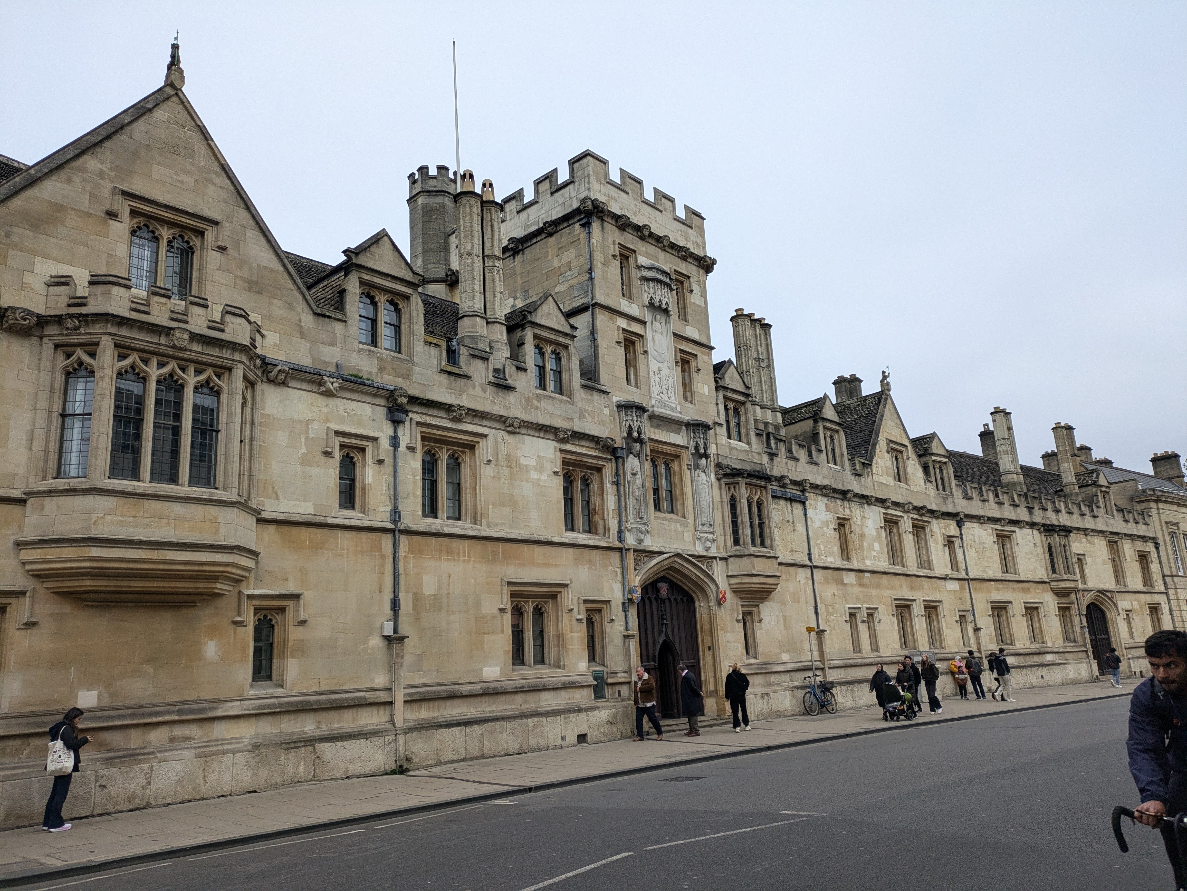 前編】オックスフォード大学の全カレッジ｜セイタ@北京大学社会学博士