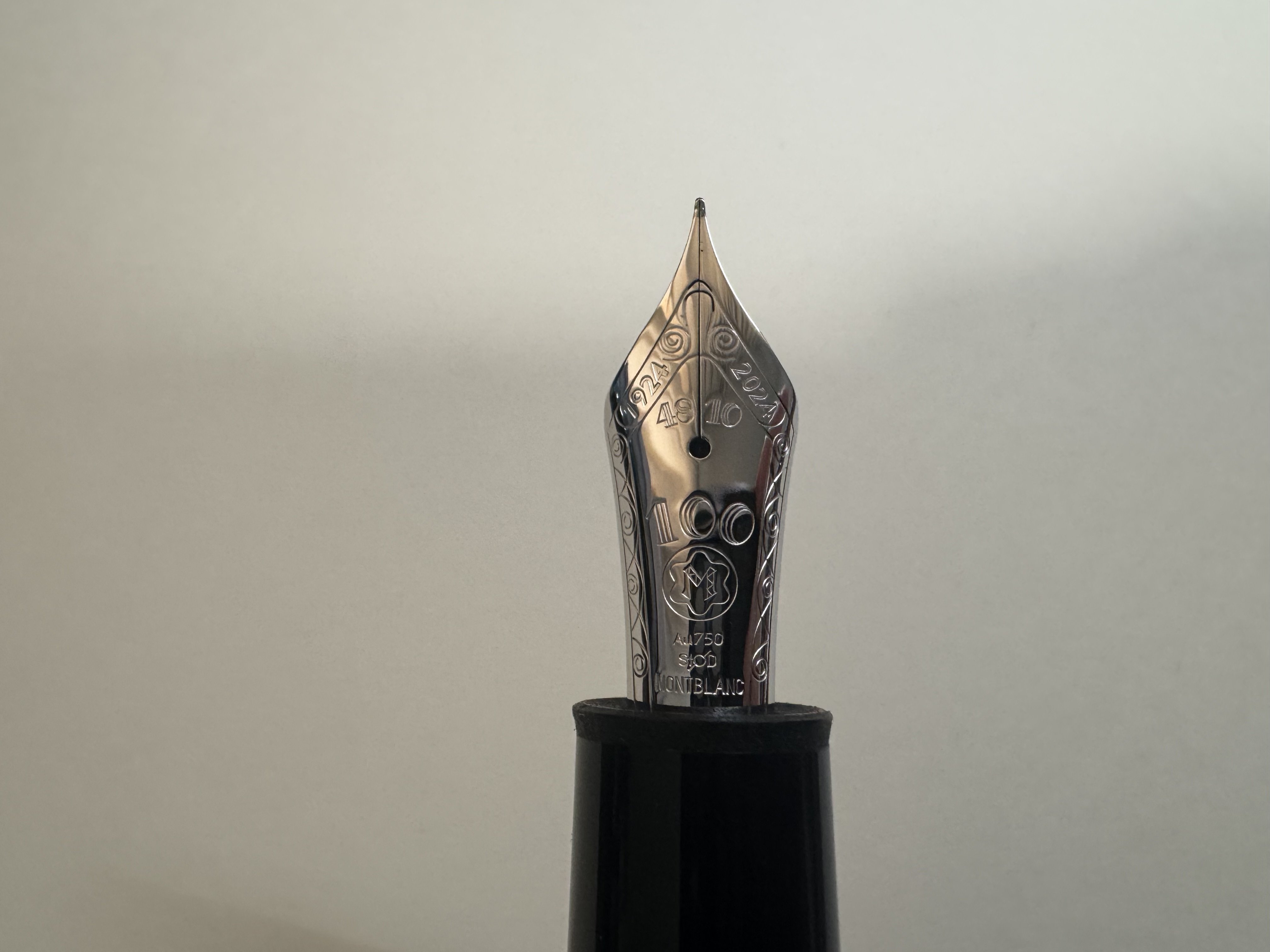 マイスターシュテュック ジ オリジン コレクション 149 万年筆（Ｍニブ） モンブランのアイコン、 マイスターシュテュックが100周年を迎え