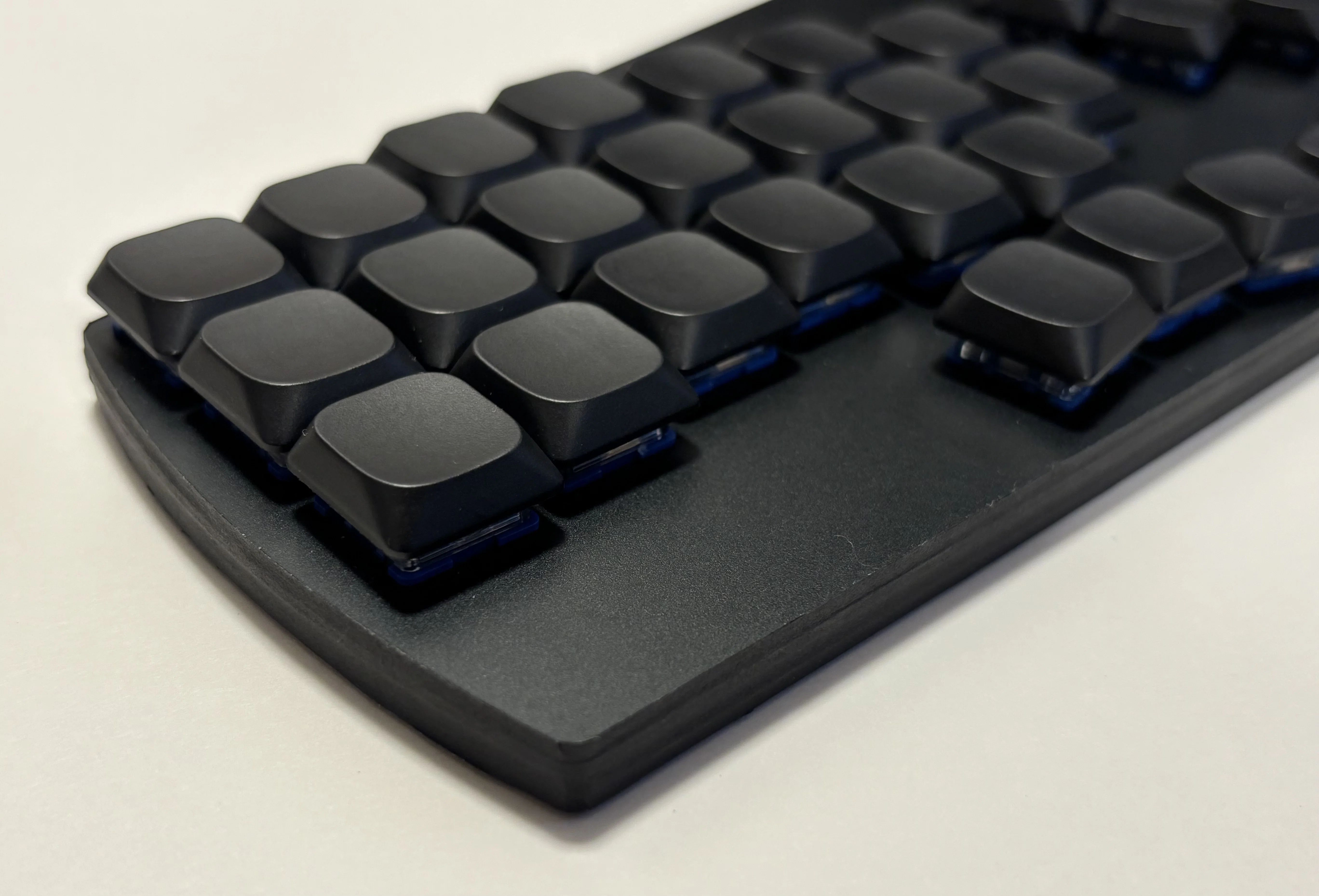 自作キーボード「anemone48」の製作ログ｜deconics