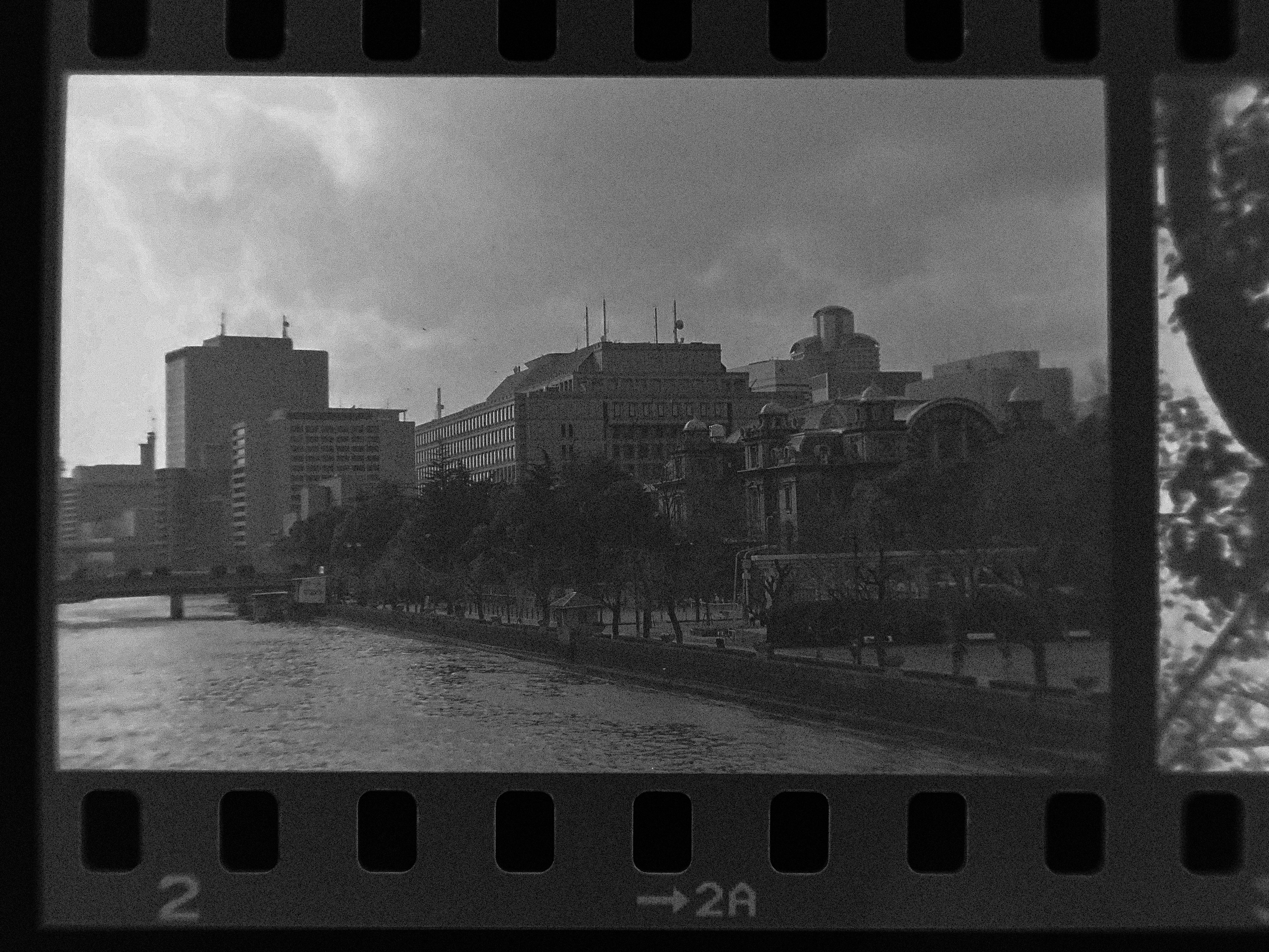 2000年に撮ったモノクロフィルムからの写真です。｜竹村稔の写真