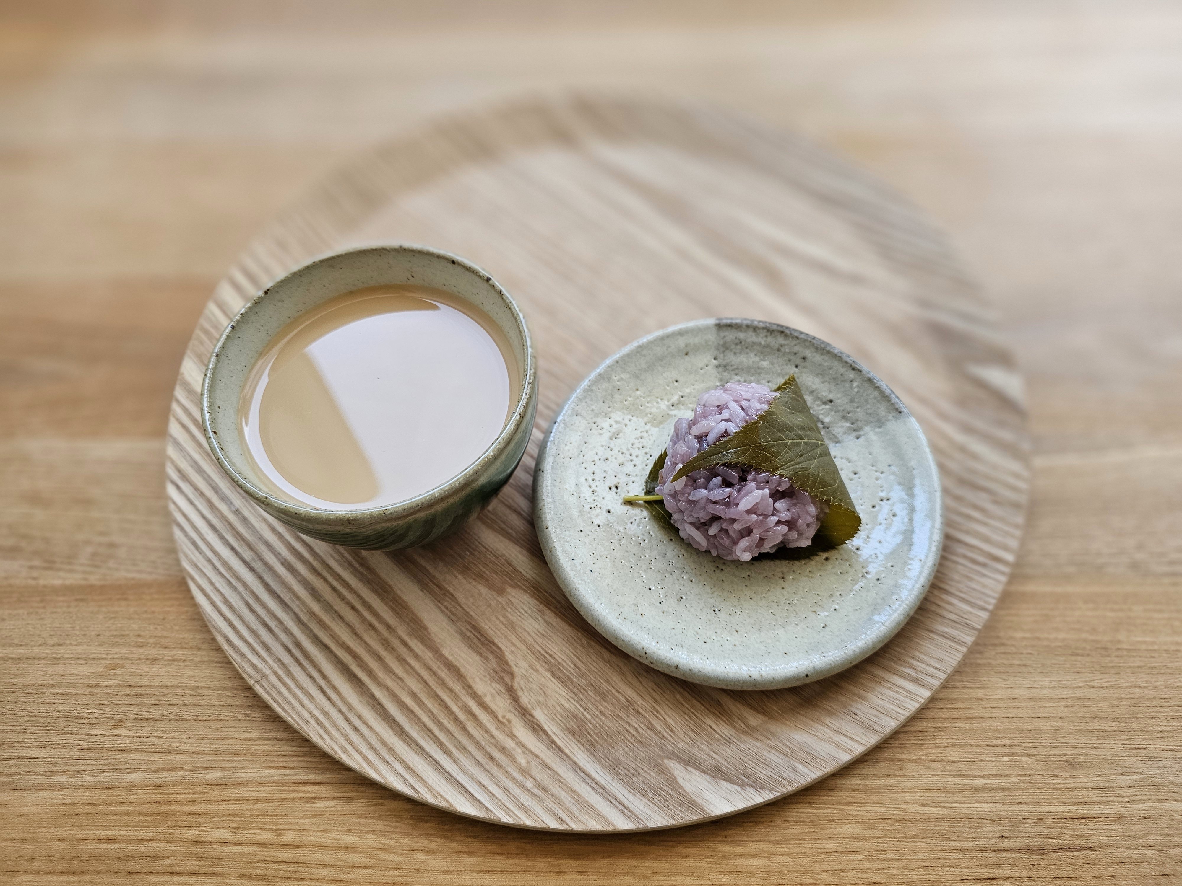 237 お花見と散歩とさくら餅｜Mocha