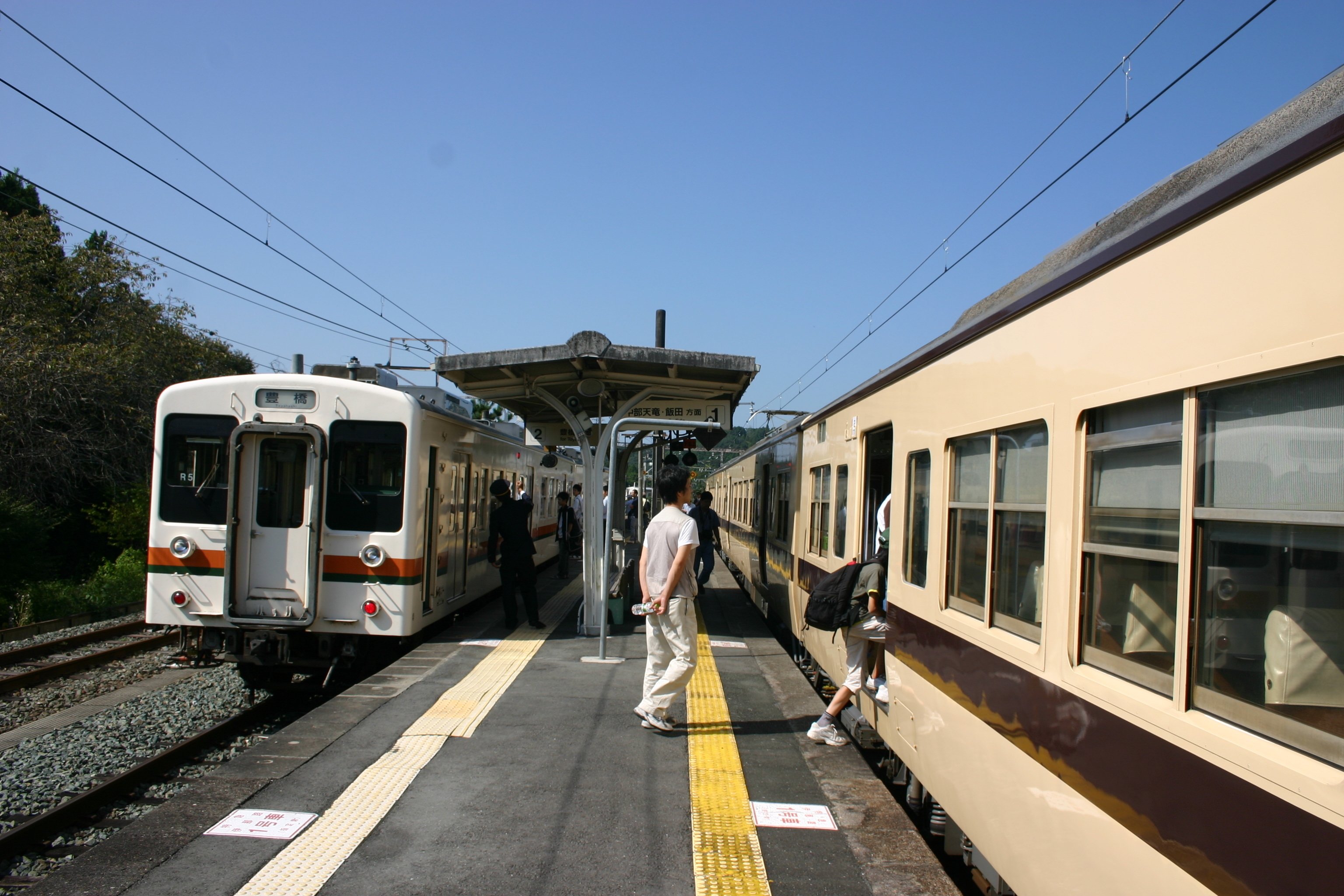 14歳の春。初めての夜行列車と秘境をゆく旧型電車の7時間～長野県 飯田