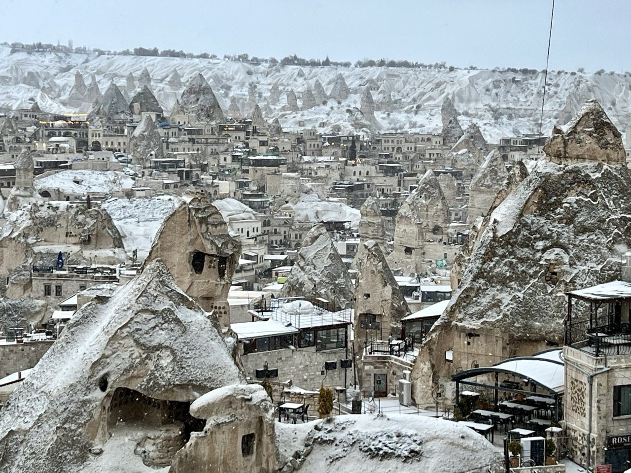 予想外に雪になったカッパドキア観光〜トルコ紀行（17）｜たなか
