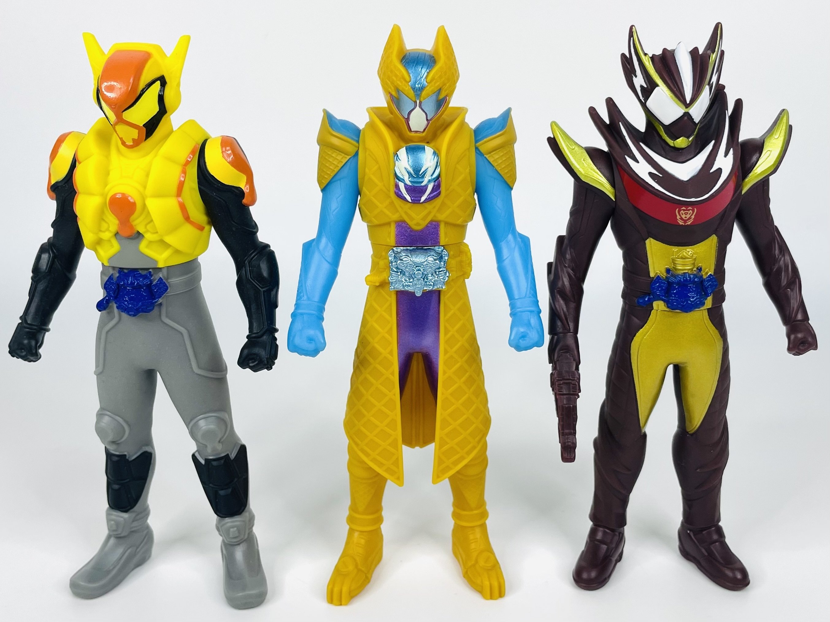プレイヒーロー　ソフビシリーズなど　仮面ライダー　ミニソフビ　100体 Yahoo!オークション - 【仮面ライダー ソフビ 100体以上】ソフト
