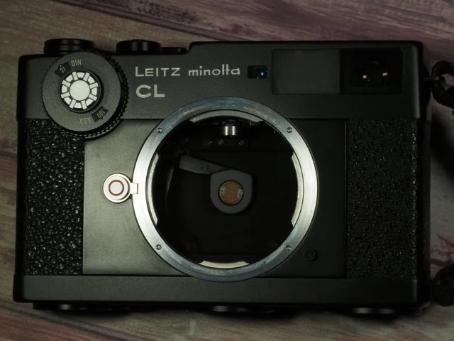 カメラ沼の深淵」LEITZ-minolta CL｜saphirinus