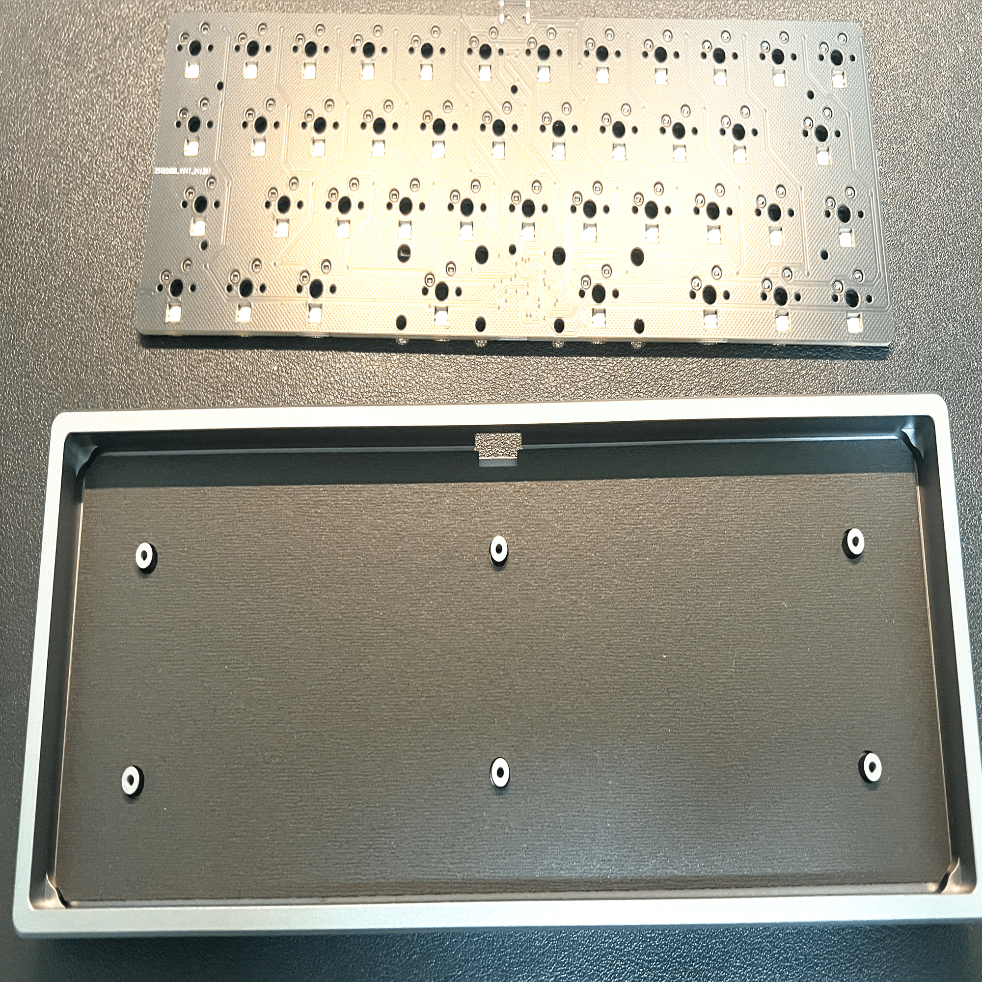 40%一体型キーボード「Trident42」ビルドログ｜kazy