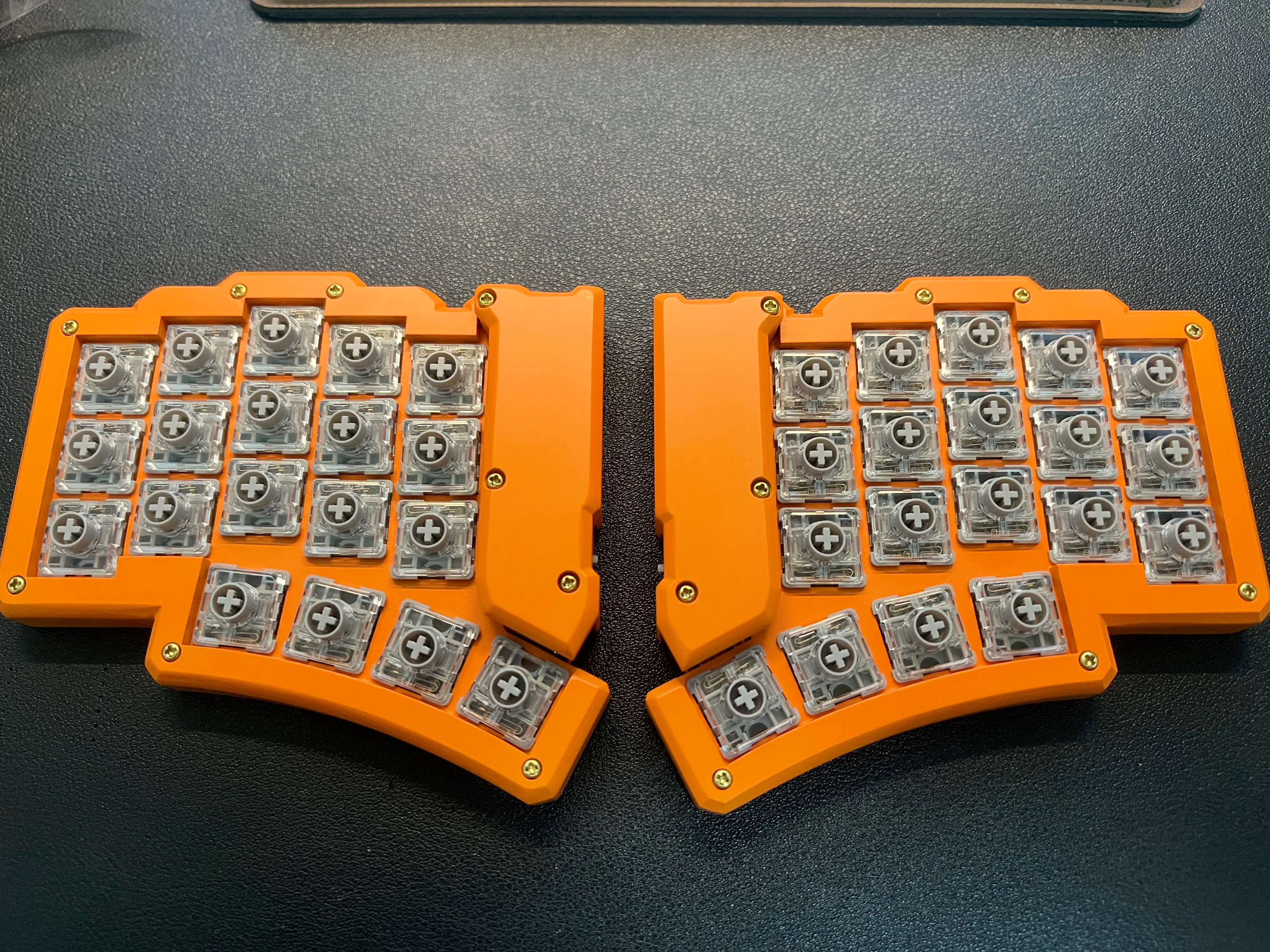 狭ピッチ40%分割キーボード「Palmslave」ビルドログ｜kazy