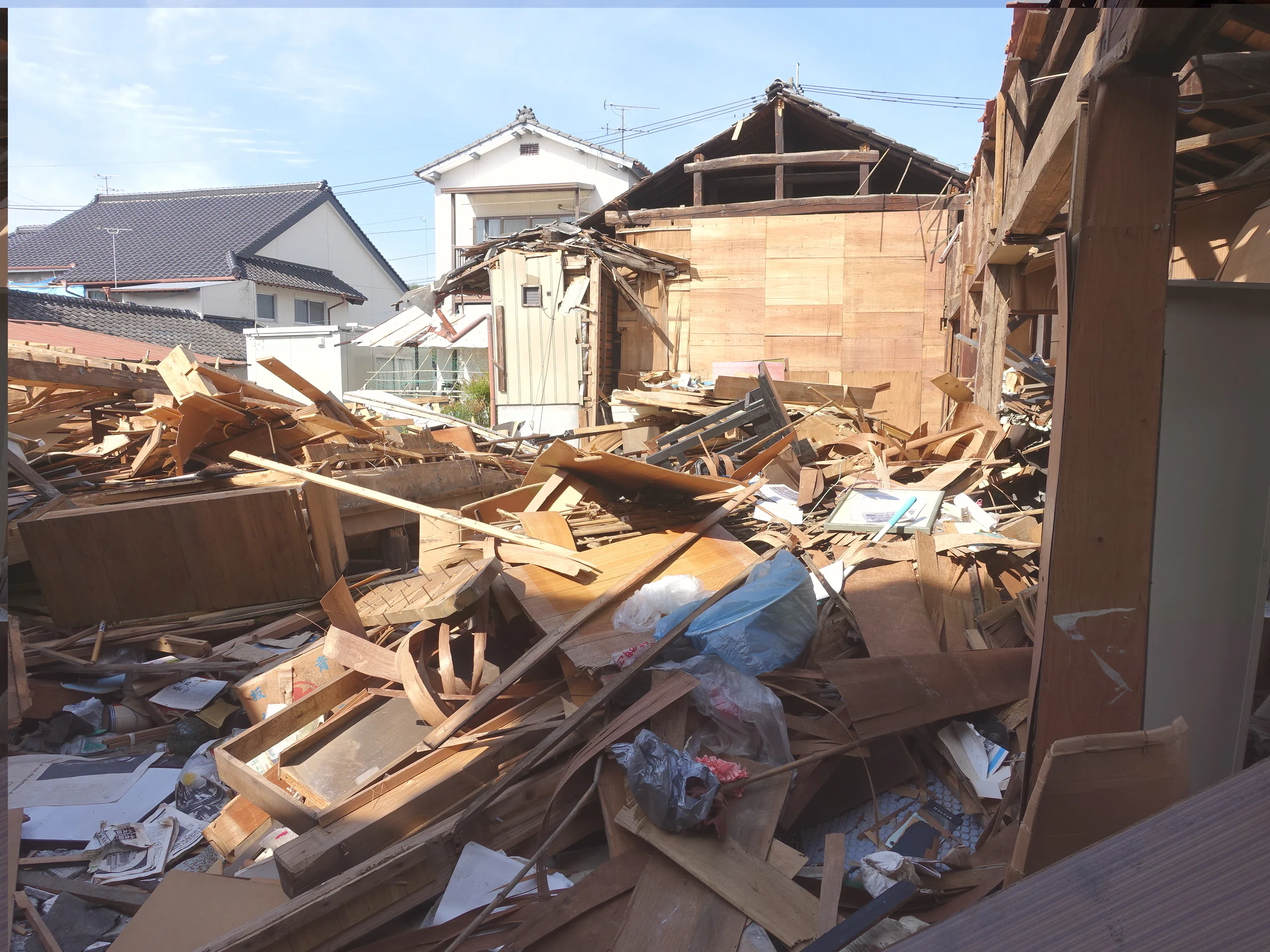 忘れてはならない災害の「時」を後世に熊本地震で被災した絵画