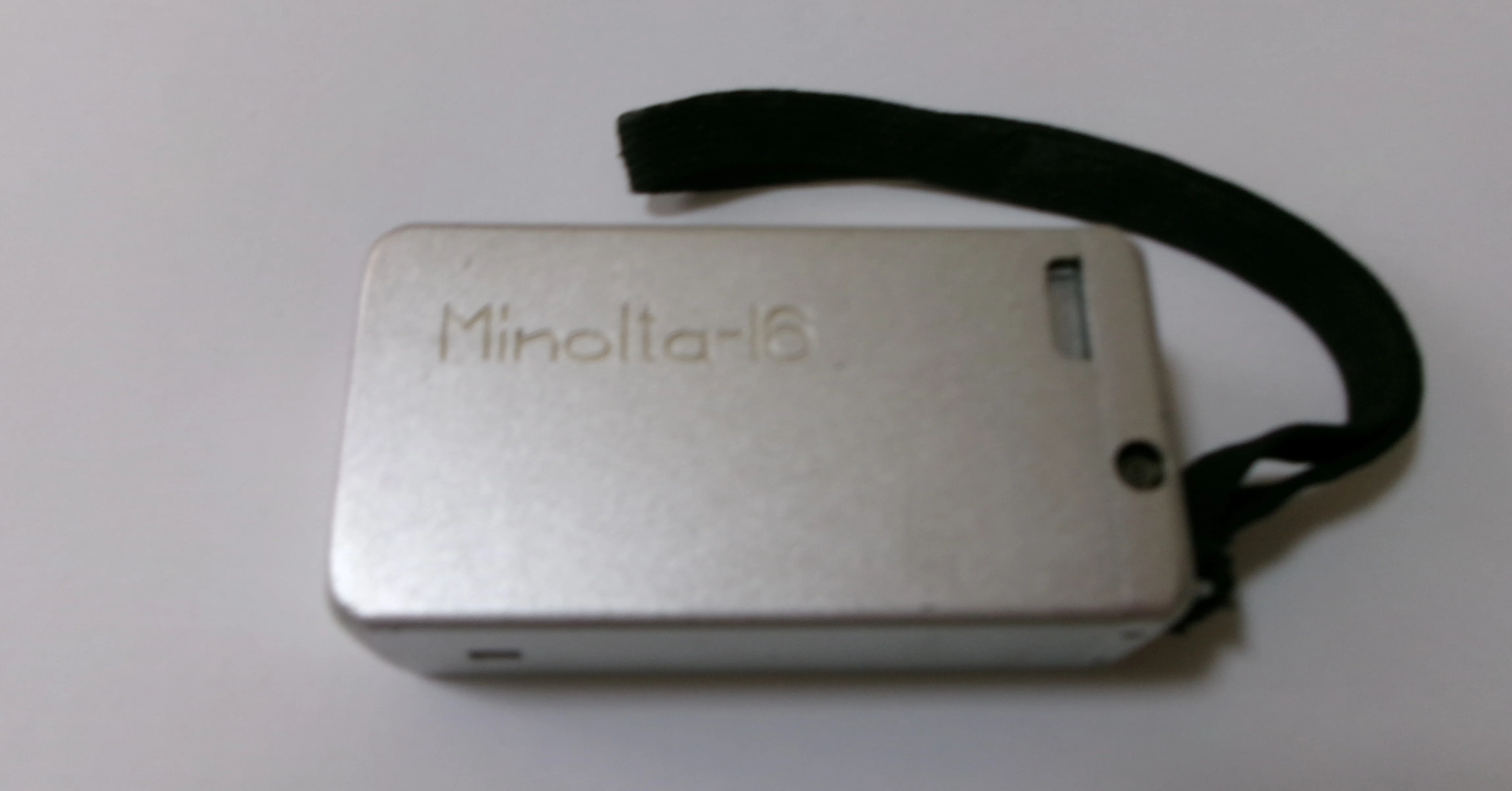 70年近く前のカメラ Minolta-16｜masa