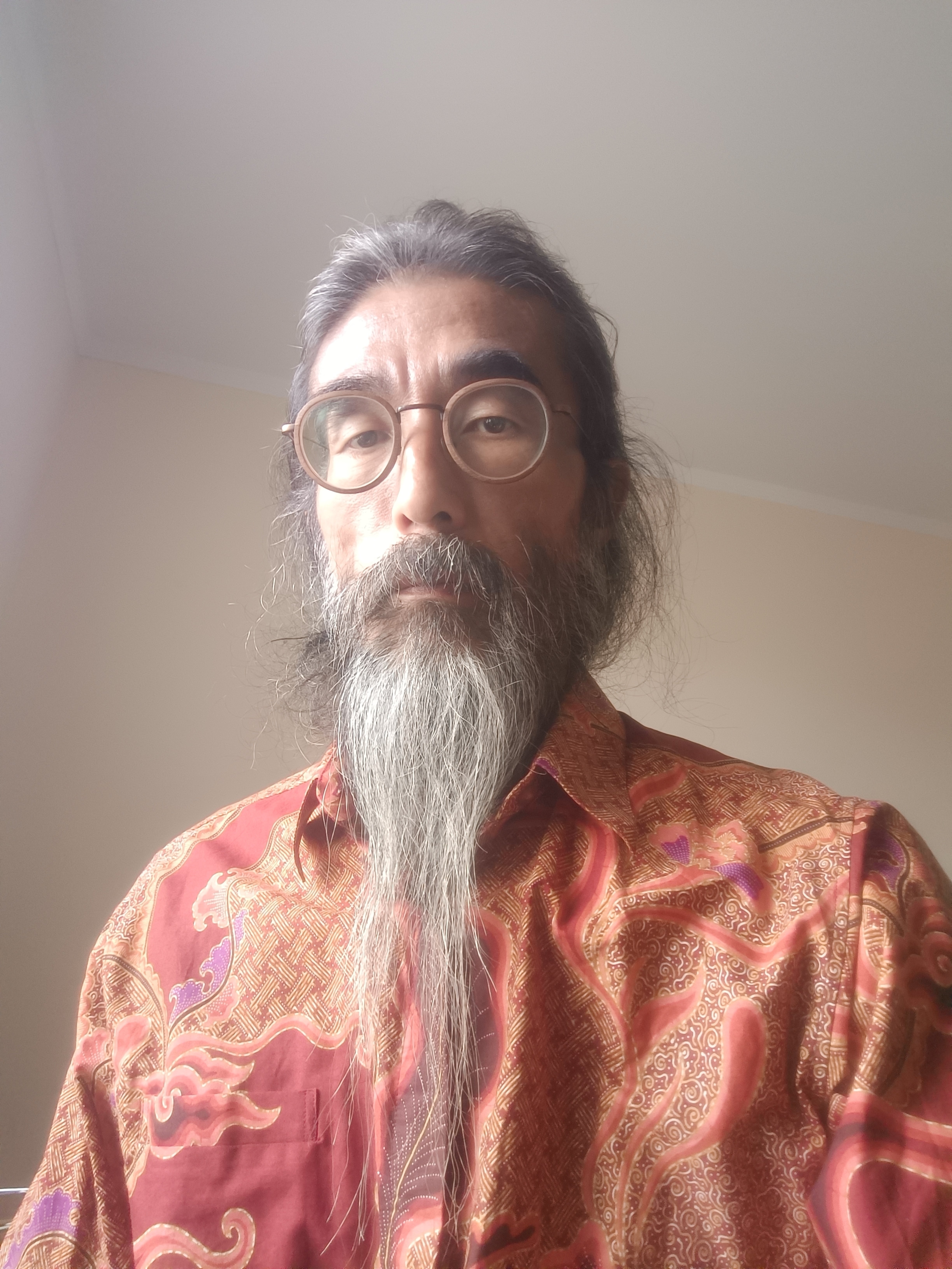 ヒゲをはやして気づいたこと 第2弾~経過報告|ウダマコト ヒゲをはやして気づいたこと 第2弾~経過報告|ウダマコト