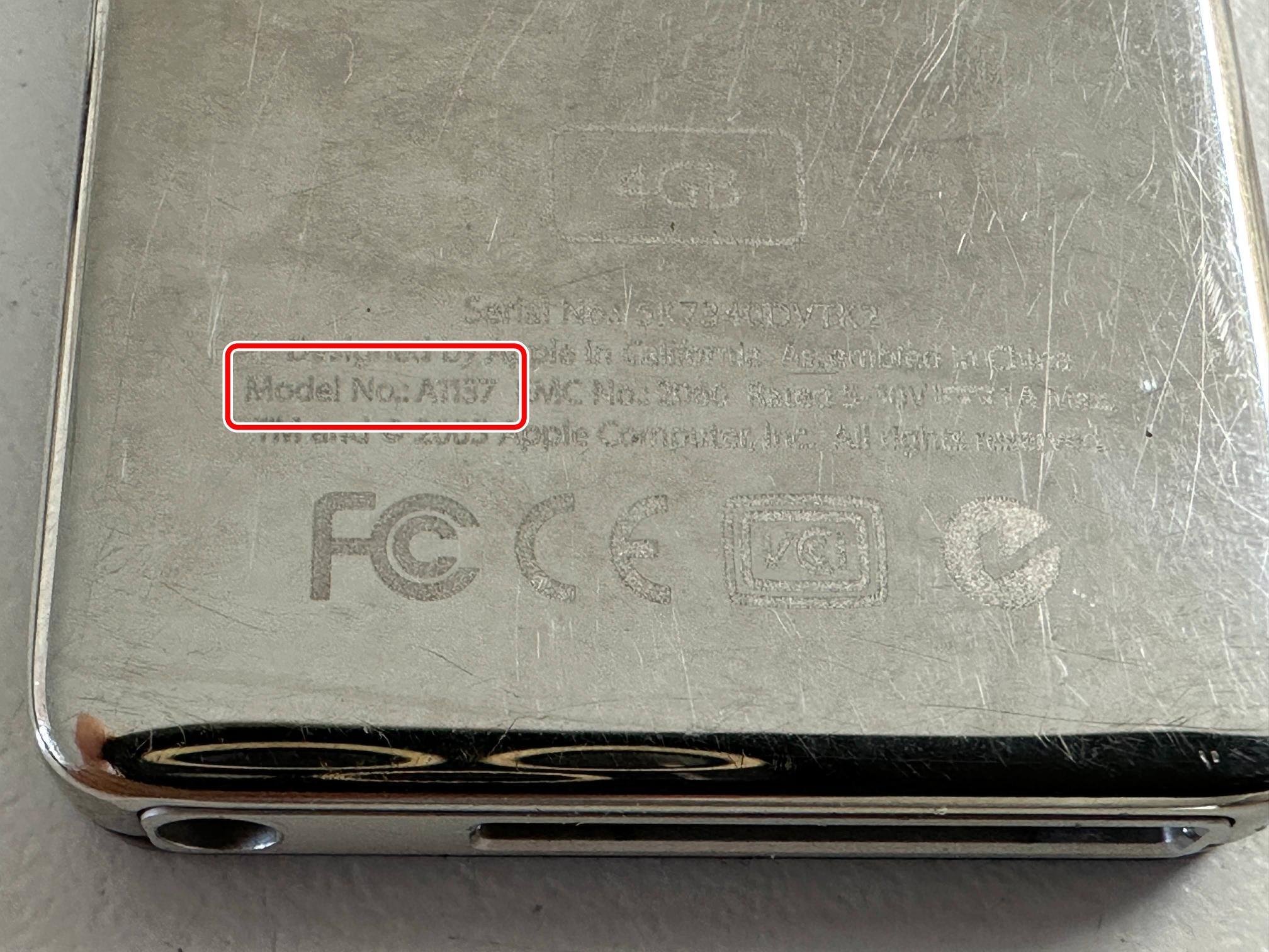 iPod nano代1世代1GBAppleにて修理中の為に一時停止 iPod Nano 第2世代 修理のヘルプ: 自分で修理する方法を学ぶ