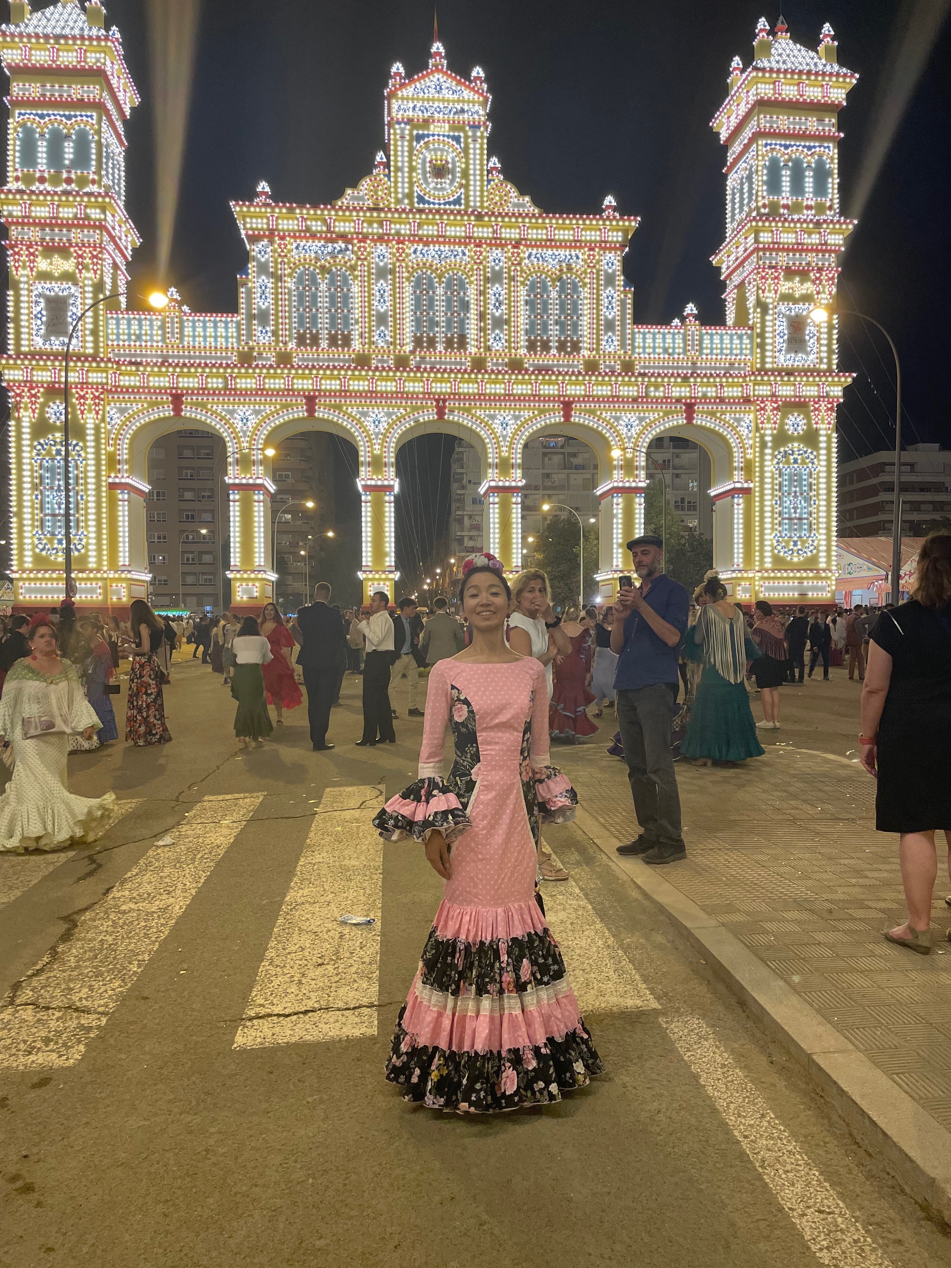 セビージャ・フラメンカ目線のショップ探訪記①地元発祥の衣装ブランド