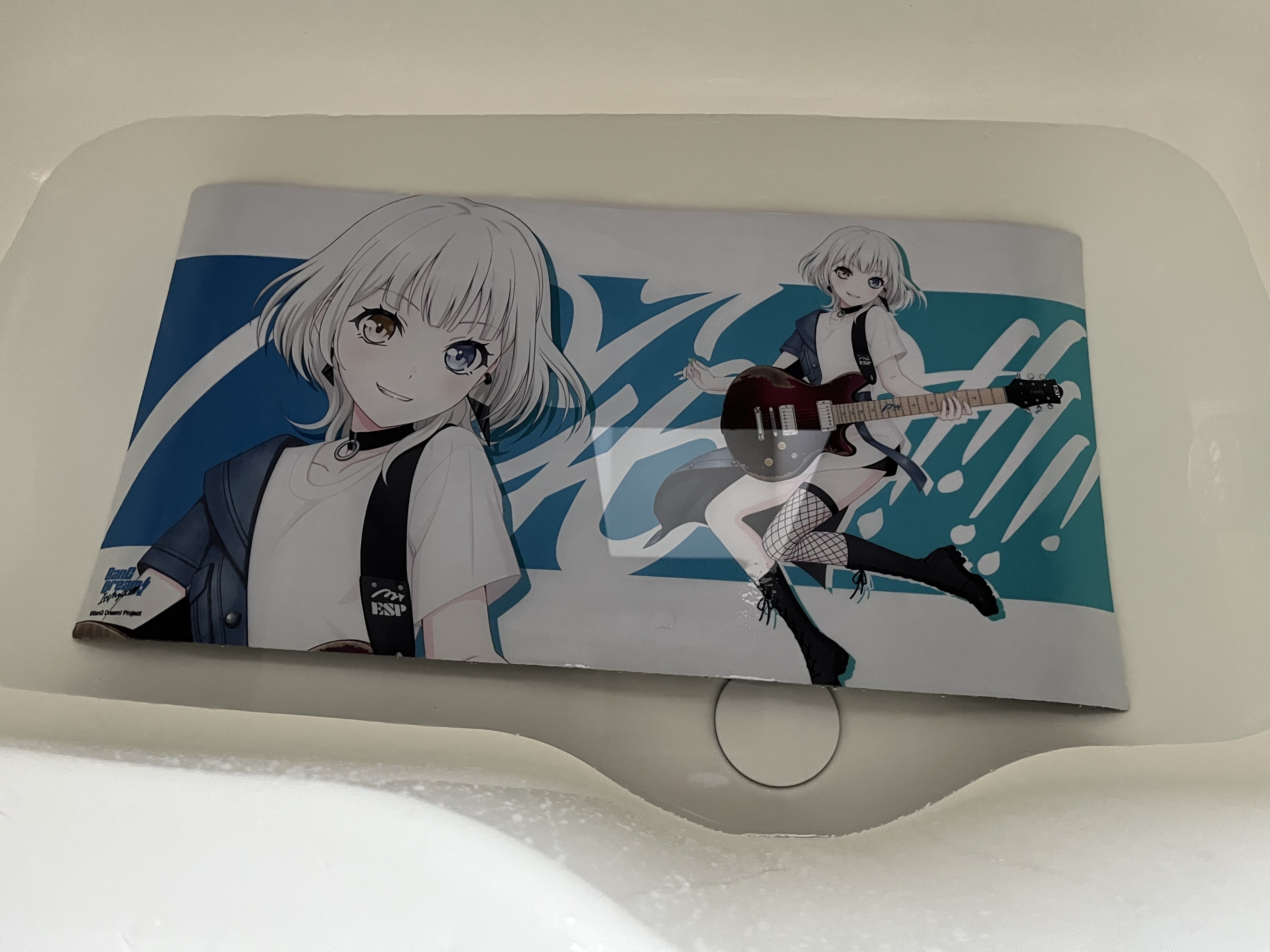 1ヶ月に1度くらいはスリーブを入れ替えるべきだし、大体3ヶ月に1度