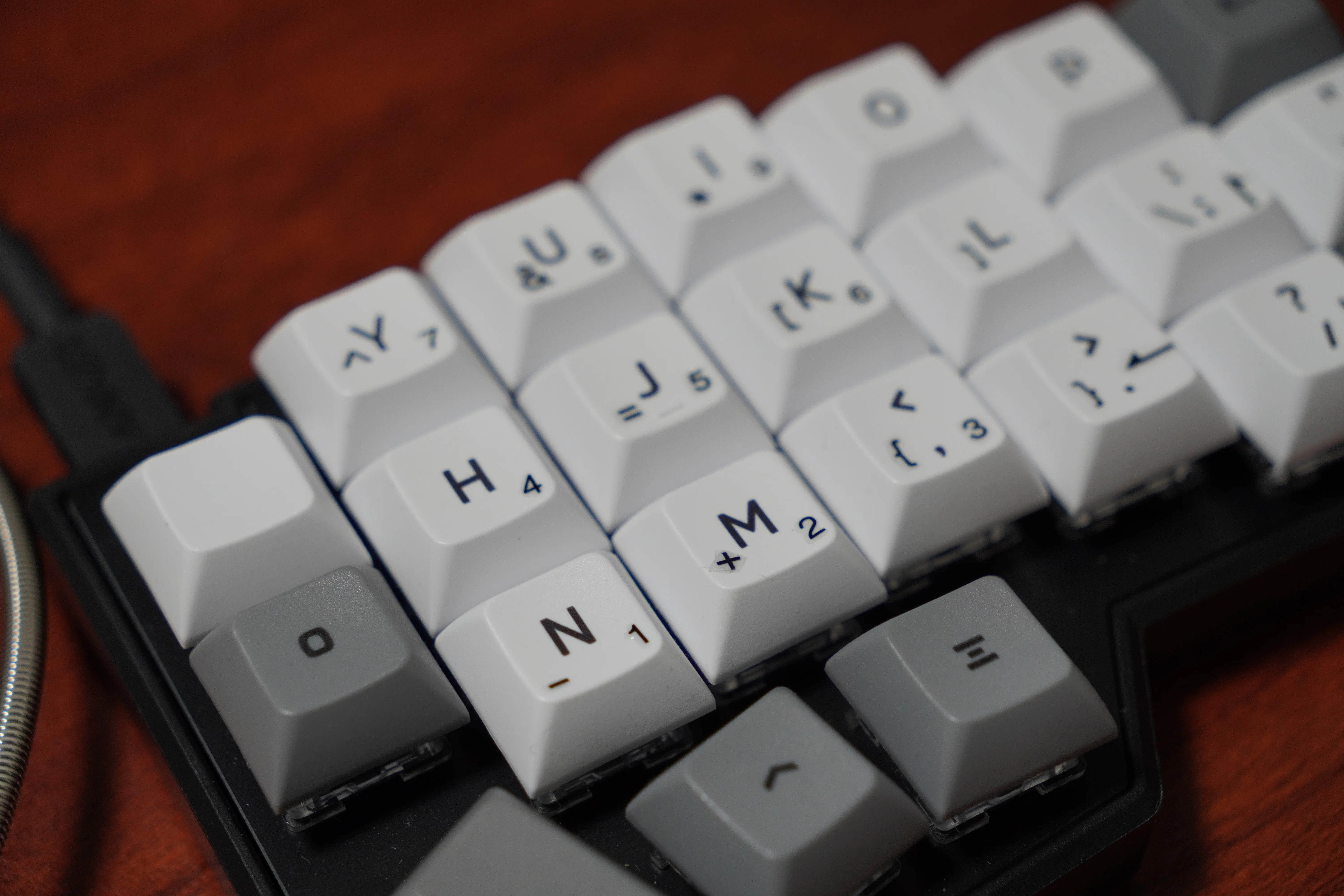 分割キーボード「Corne V4 Cherry」に慣れるための途中経過｜やほお
