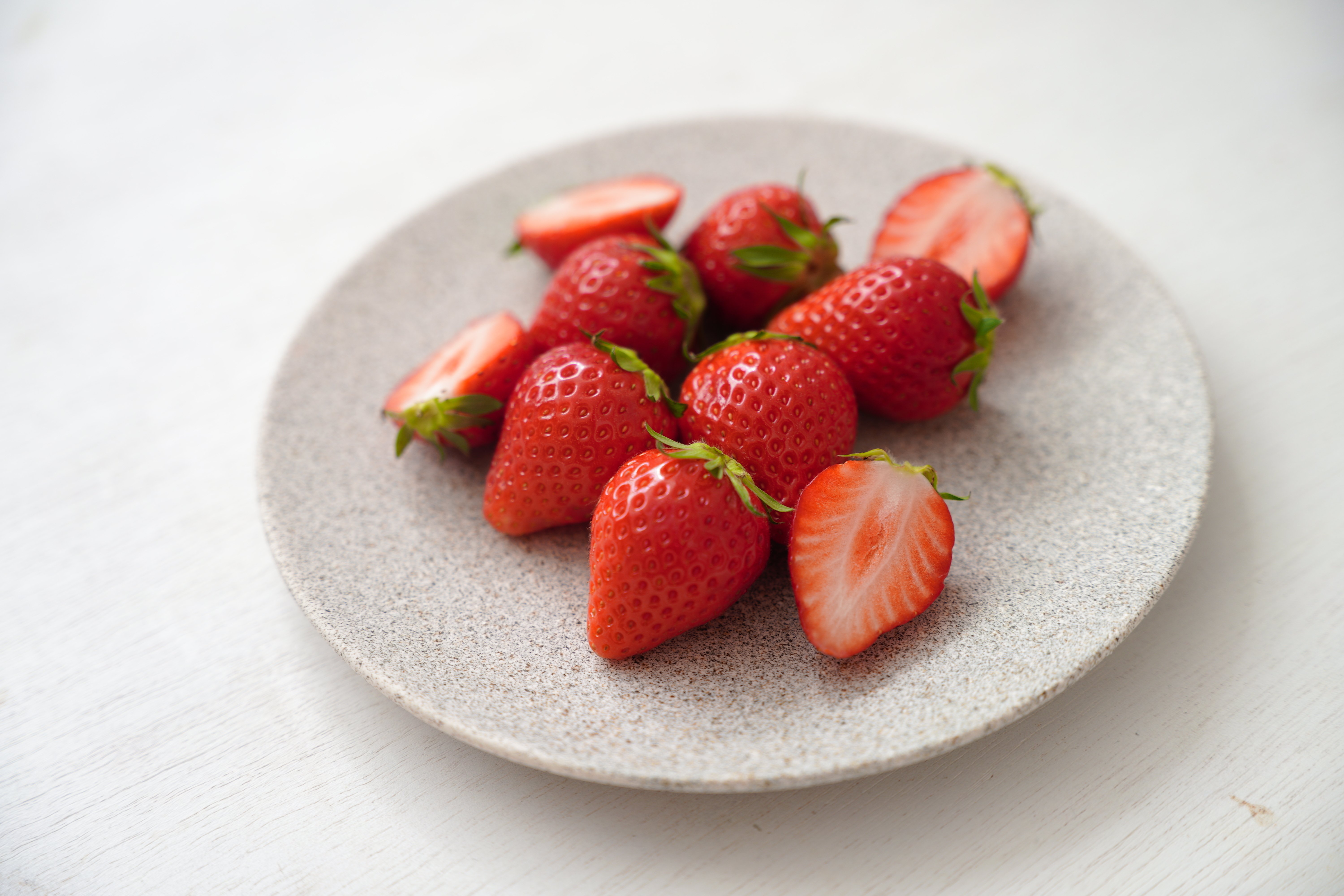 春を越えて楽しめる、群馬生まれの苺〈やよいひめ〉｜松本純子 | 日本の食
