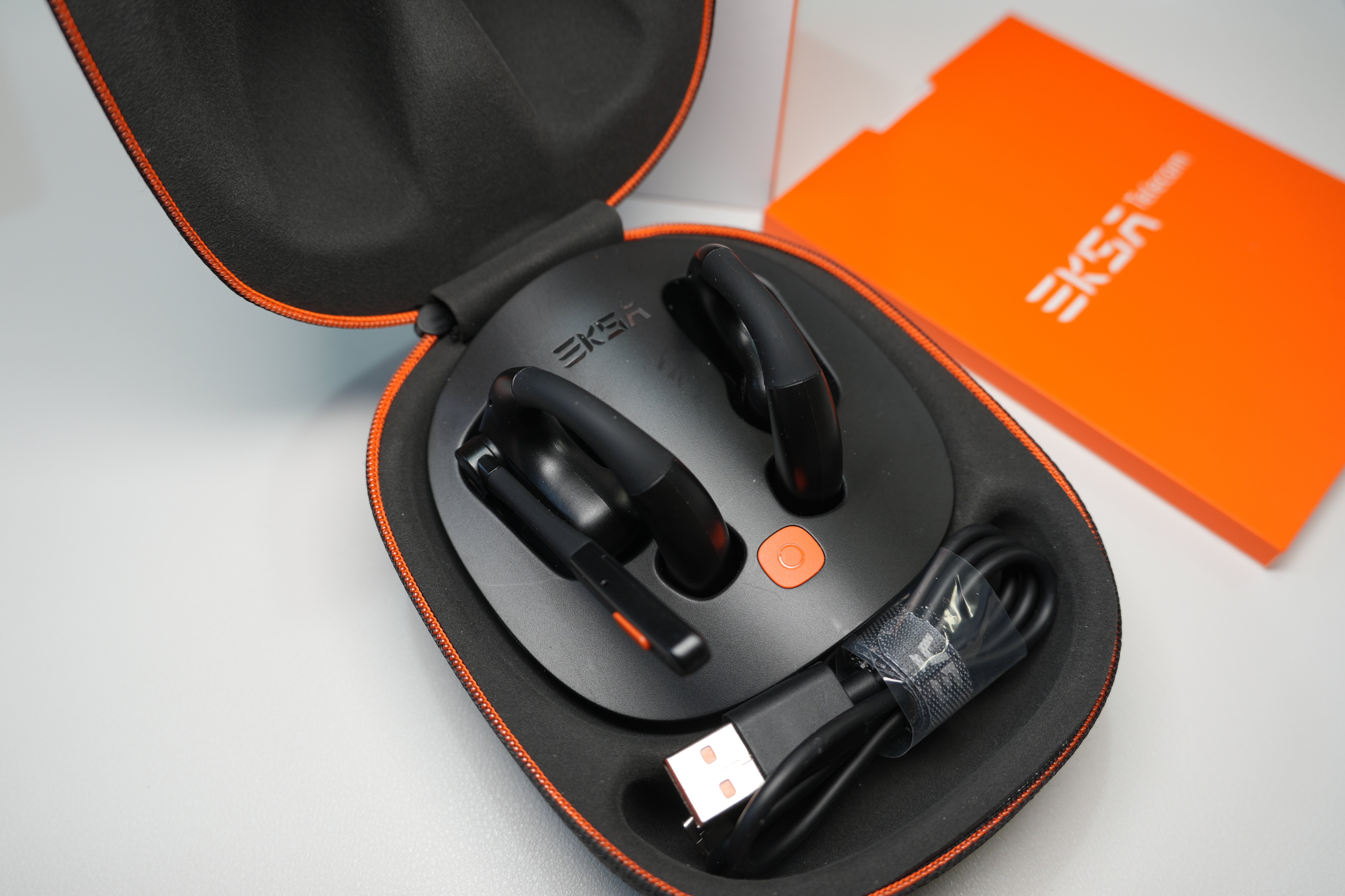 EKSA S30 Bluetoothヘッドセット 新品同様 定価24,200円 ワイヤレスヘッドセットEKSA-S30,Bluetooth 5.3,オフィス,会議
