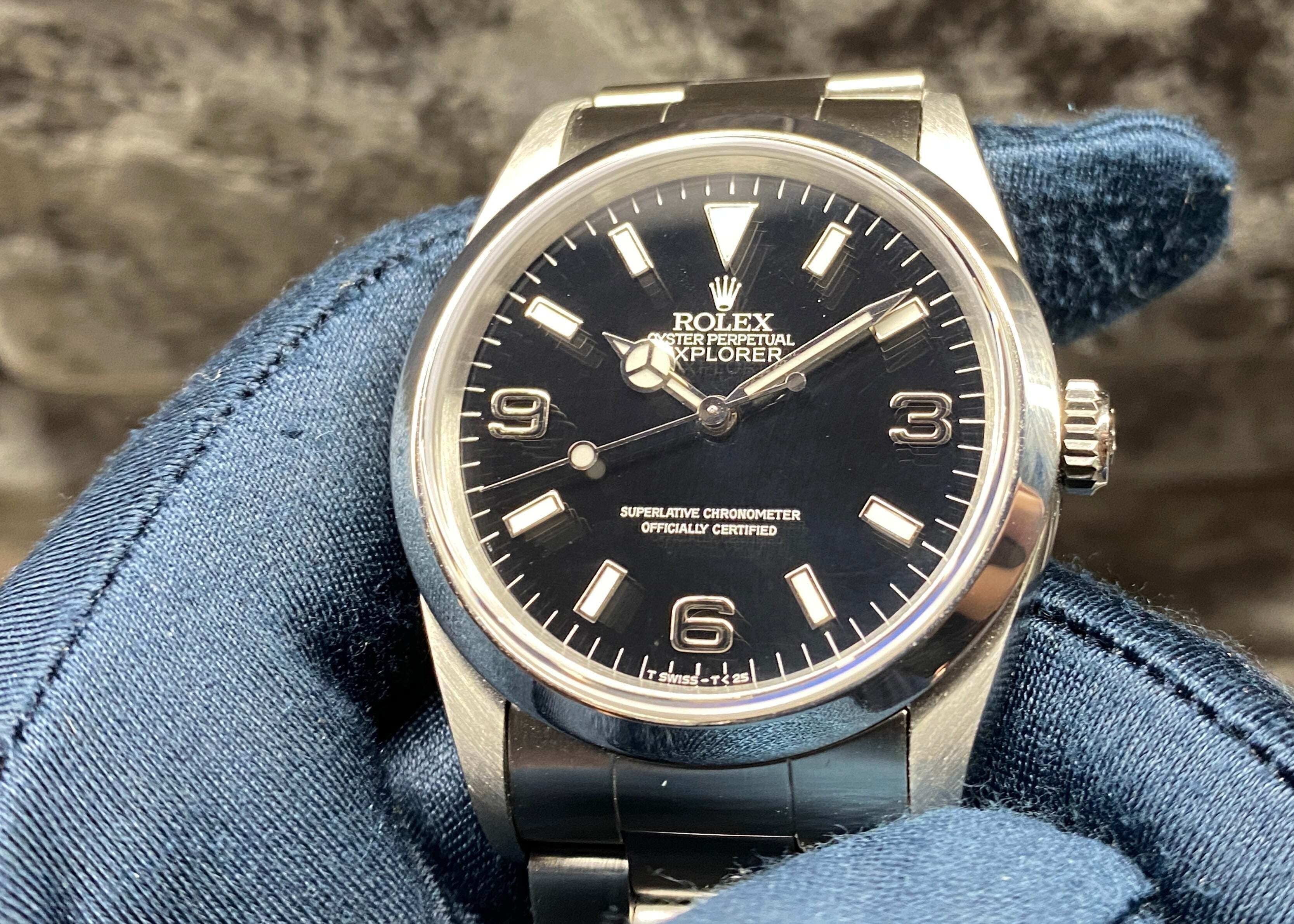 4セット分です。 90年代初期 エクスプローラー 14270 X4番 ブラックアウト×シルバー