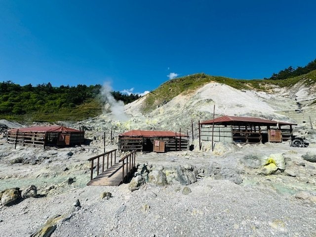 温泉】玉川温泉自然研究路（秋田県仙北市）｜サザヱ