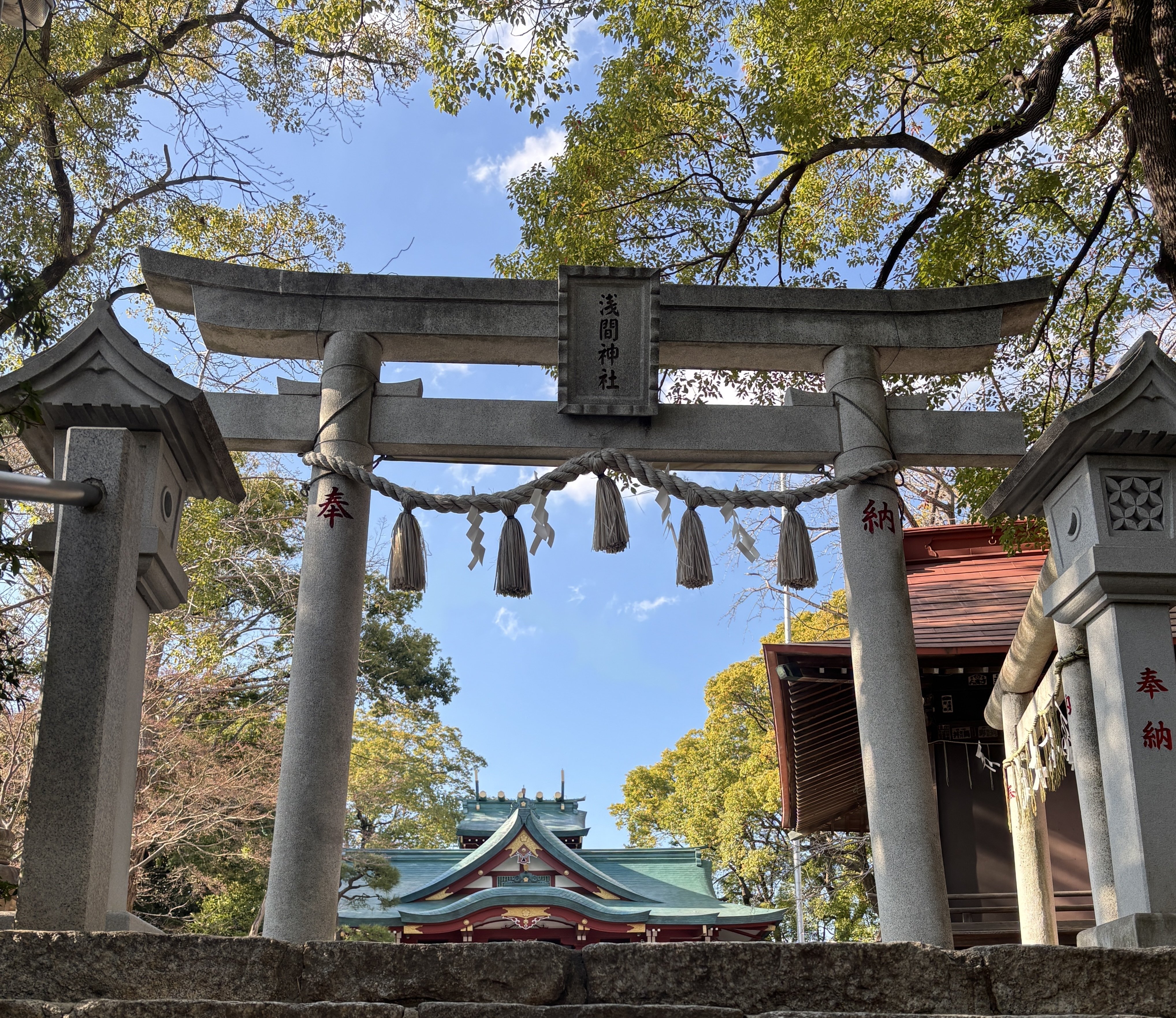 神社に呼ばれた気がする｜着物女子 まりえもん