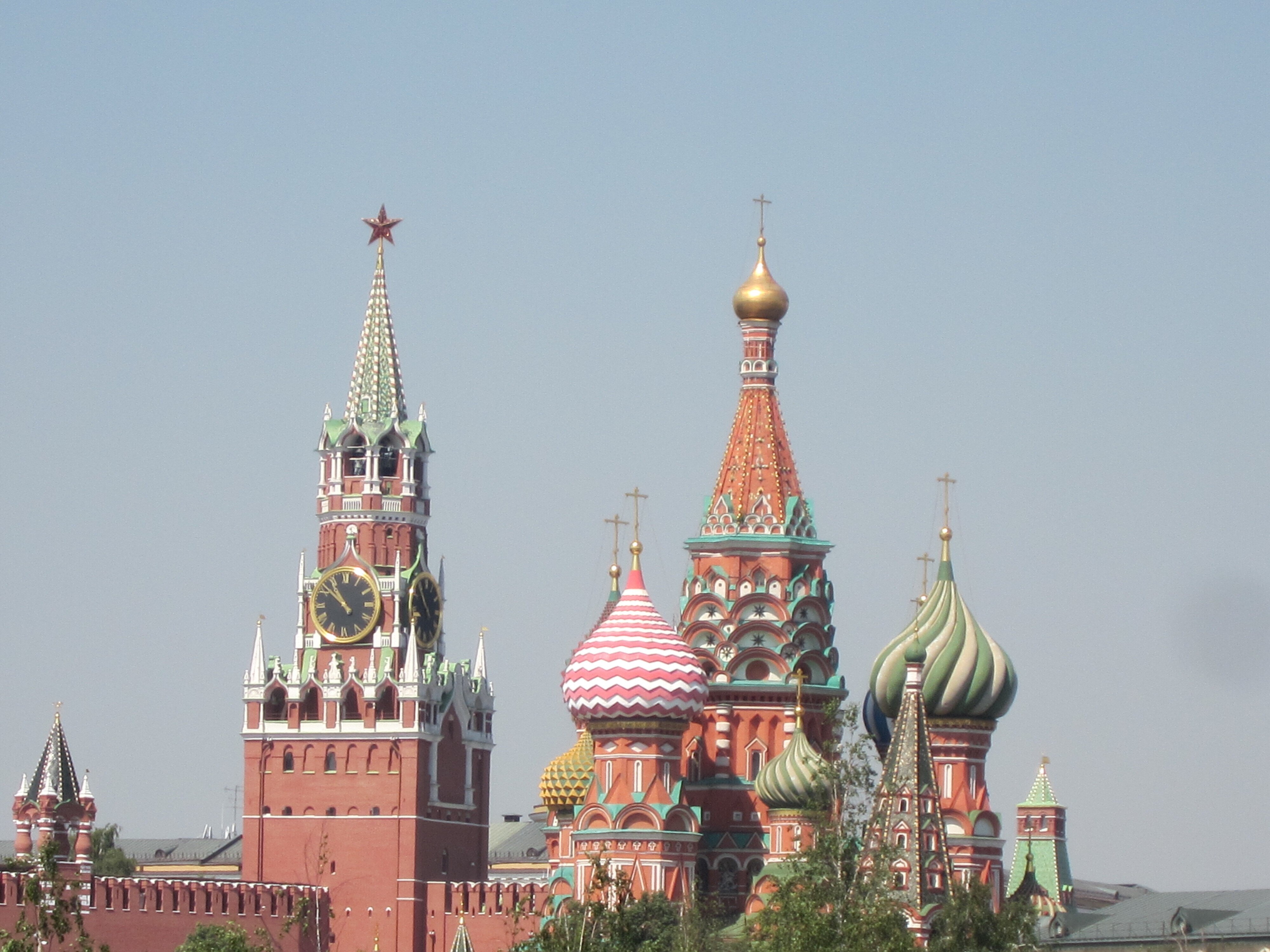 ロシア正教の教会の屋根｜チェブラーシカ