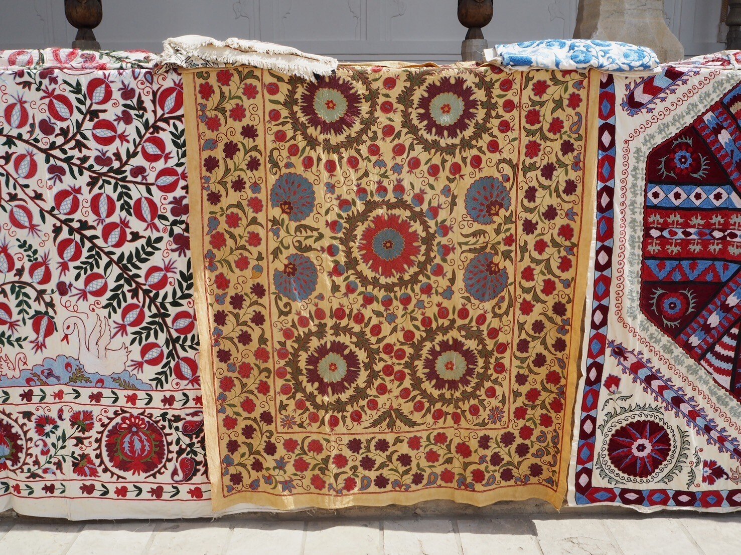 ウズベキスタン 大本命のスザニを探す旅その① ｜ひざピーポー