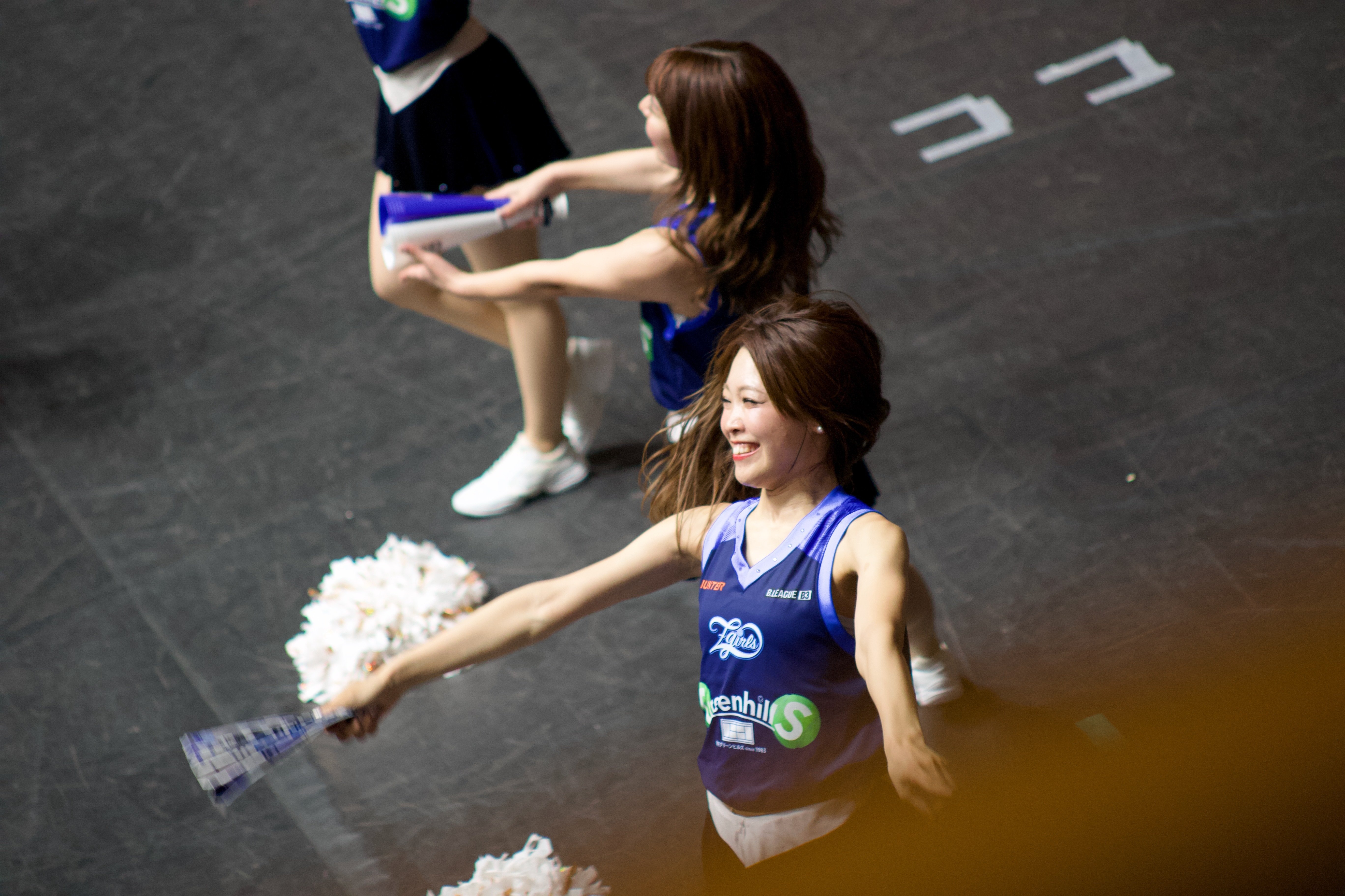 置かれた場所で咲き誇る Zgirls Mizuki＆Seina｜ダブドリ