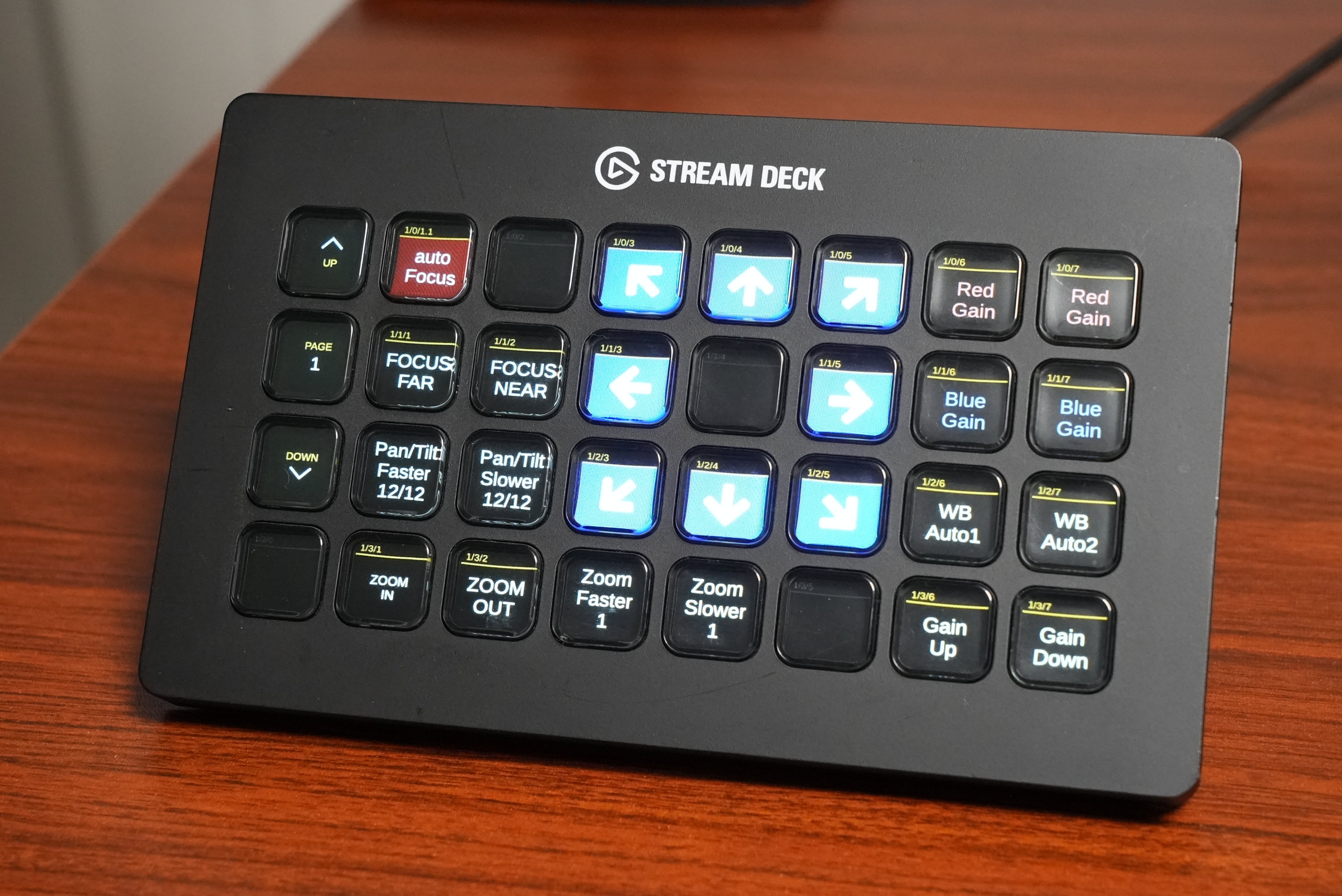 コンパクトなPTZコントローラー「KC606N」を試したファースト