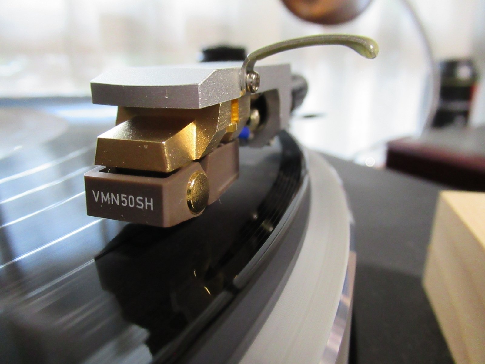 オーディオテクニカVM750SH ―CD-4再生用カートリッジとしての理想