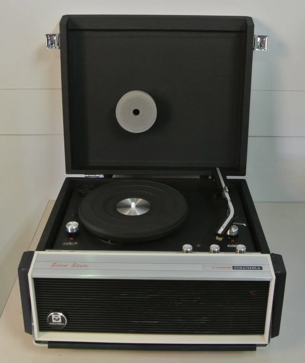 洋楽聴き始めて50年、そのオーディオ遍歴など｜斎藤充正