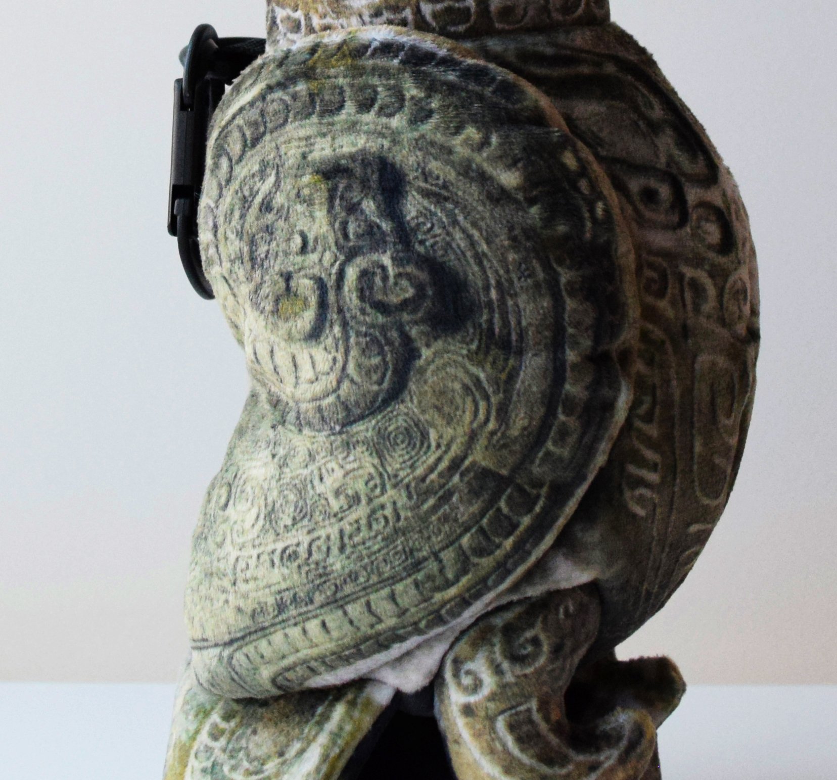 匿名配送❣️前漢　黒陶鴟鴞形壺 みみずく俑 陶芸　骨董品　美術品　陶器 匿名配送❣️前漢 黒陶鴟鴞形壺 みみずく俑 陶芸 骨董品 美術