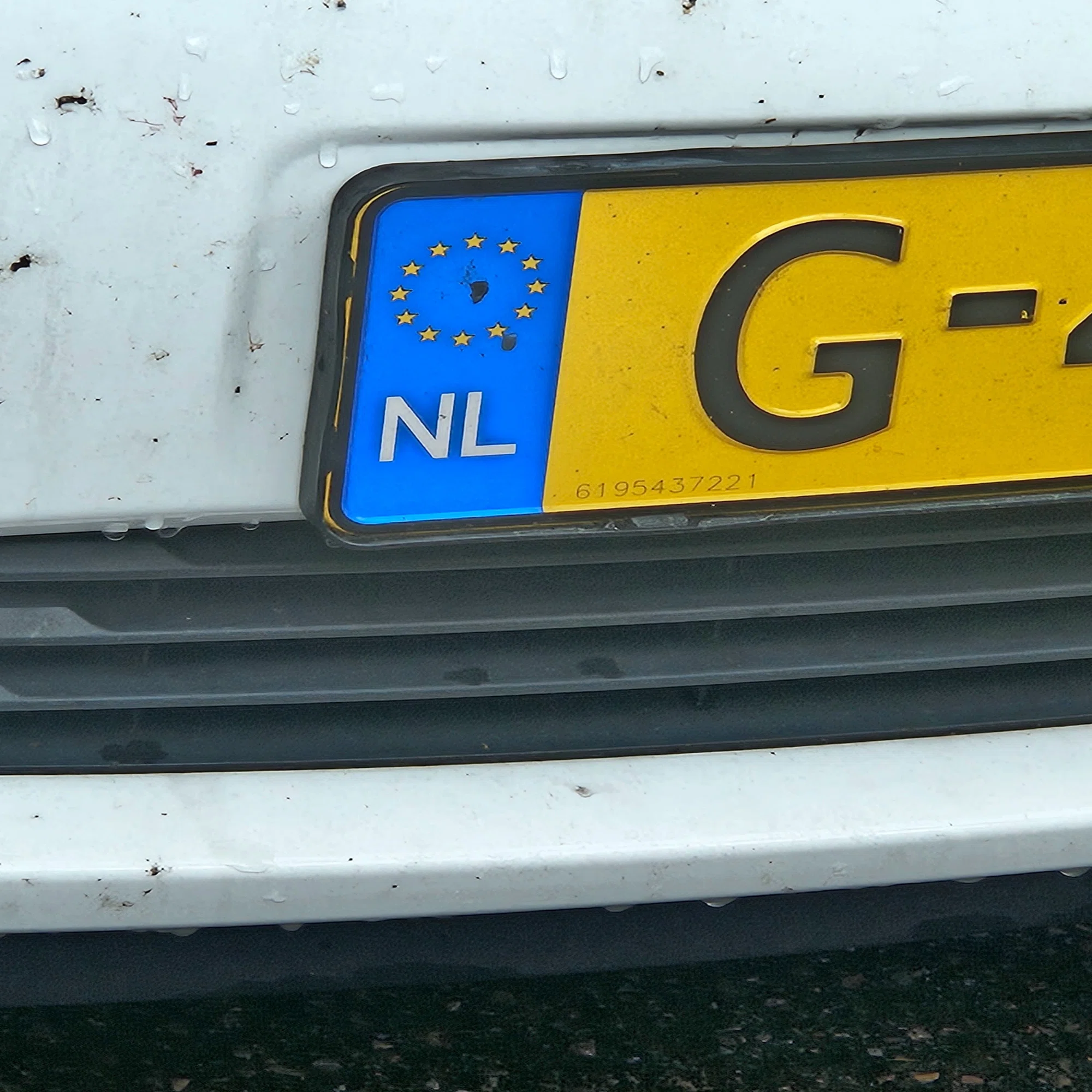 eu ナンバープレート 黄色 262本物フランスルノー ユーロナンバー 