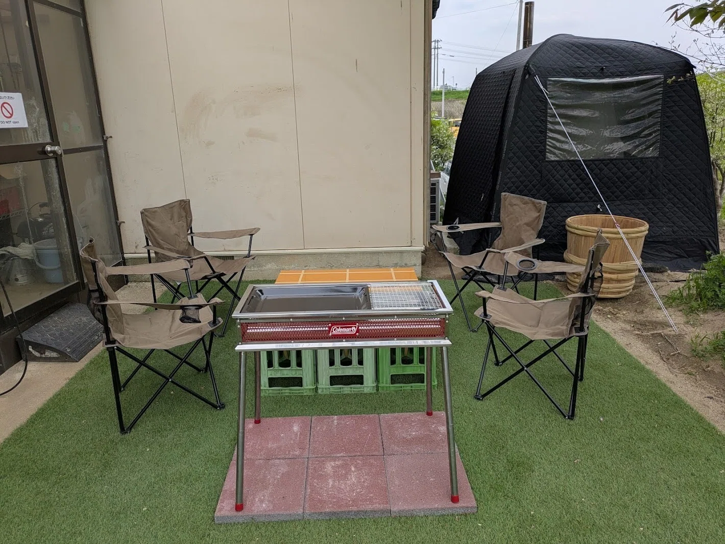 Introducing the Coleman BBQ Grill 'Cool Spider Stainless Grill